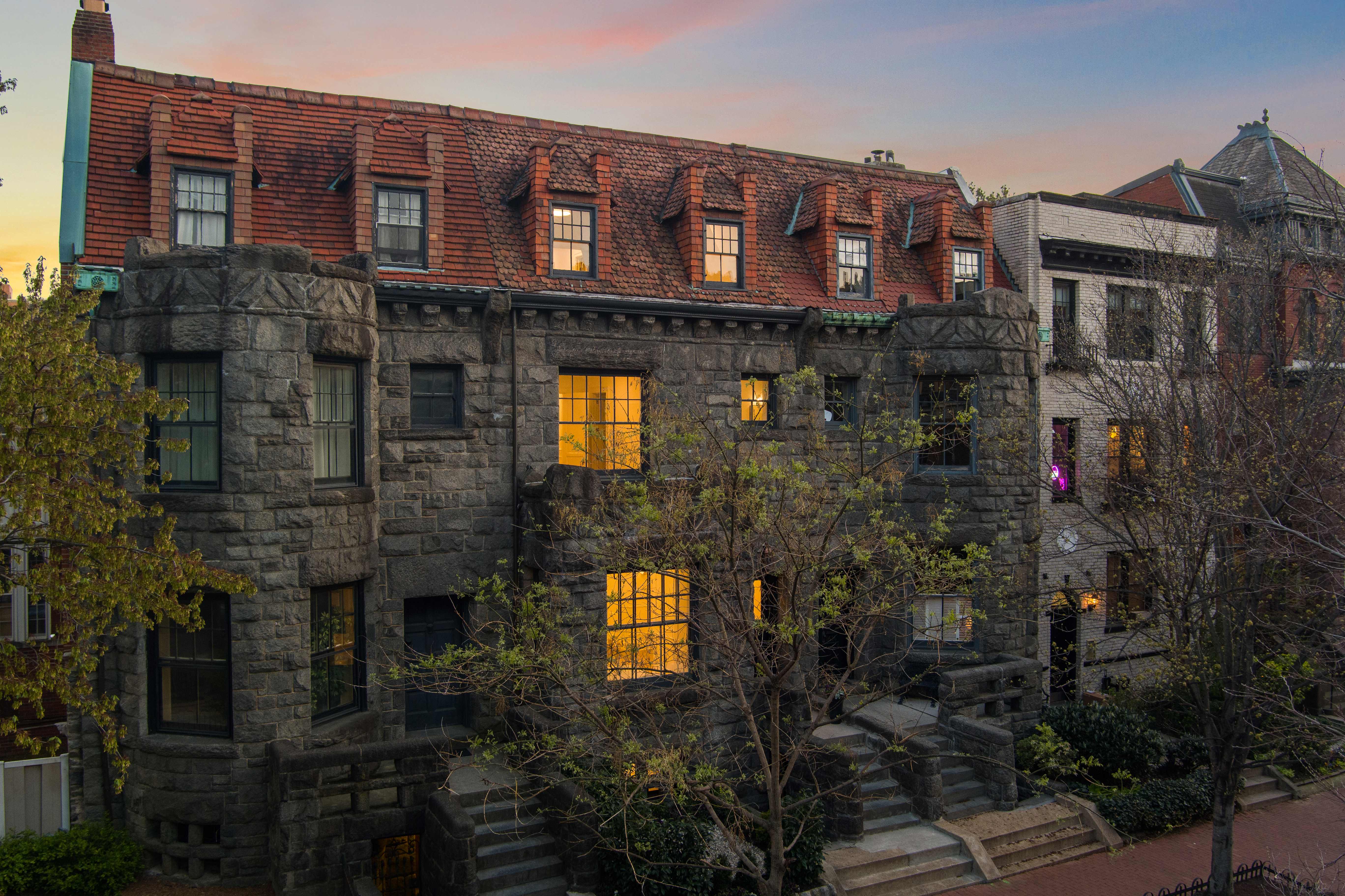 Historical Gothic revival on the market for $4.3 million in NW D.C. - The  Washington Post, image size:5472x3648