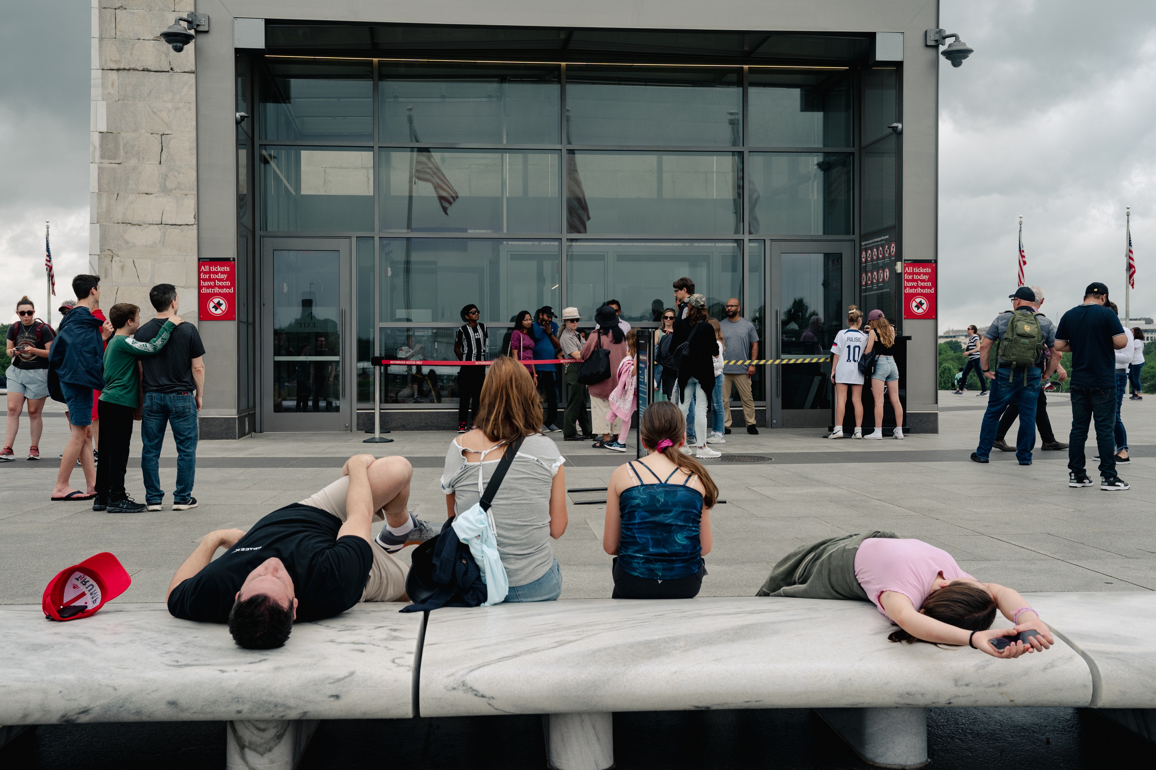 Covid isn't over but even the most cautious Americans are moving on - Vimarsana News