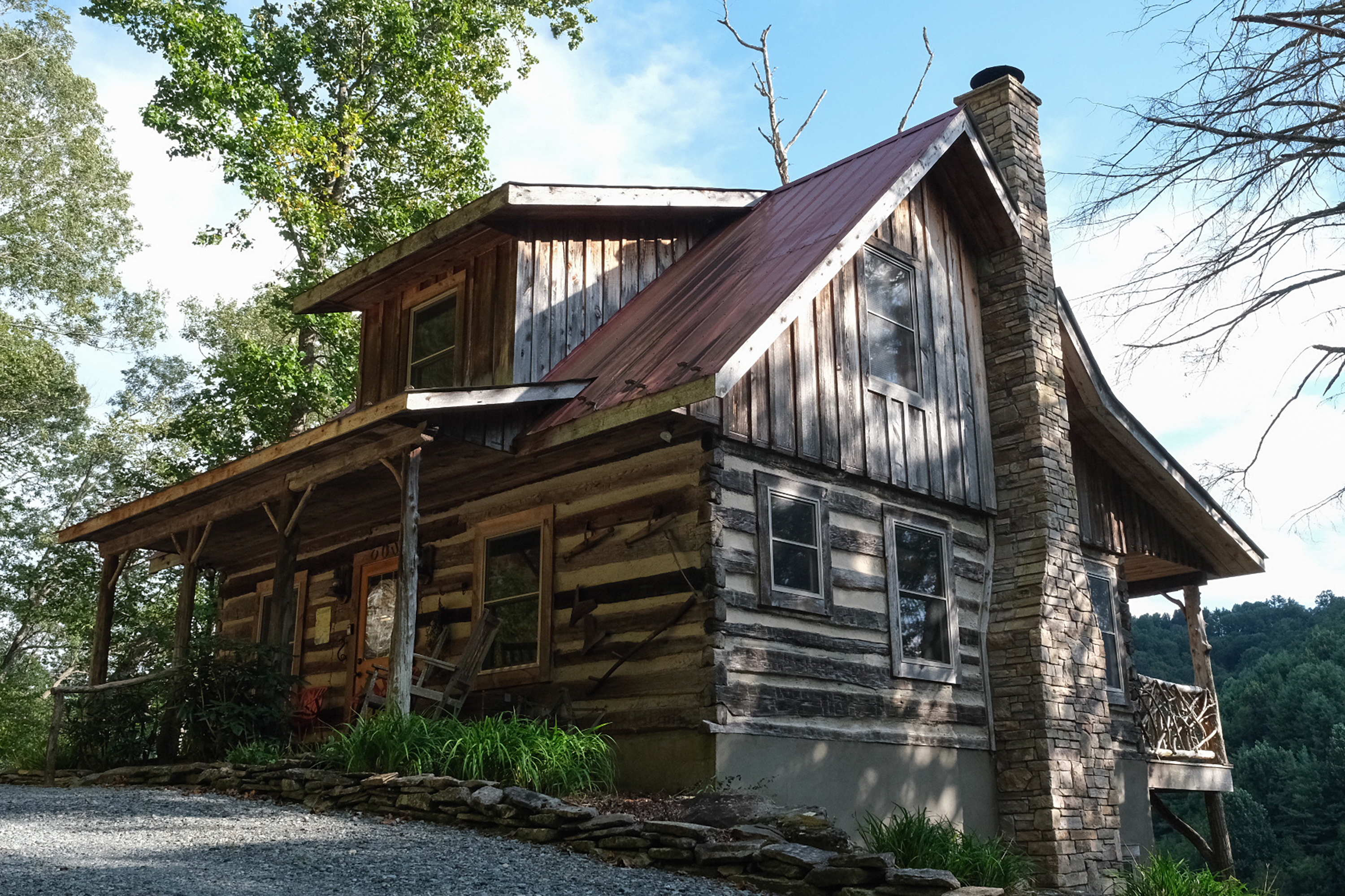 Western Red Cedar Carriage Barn Garage in Weston CT | The Barn Yard, image size:3000x1999