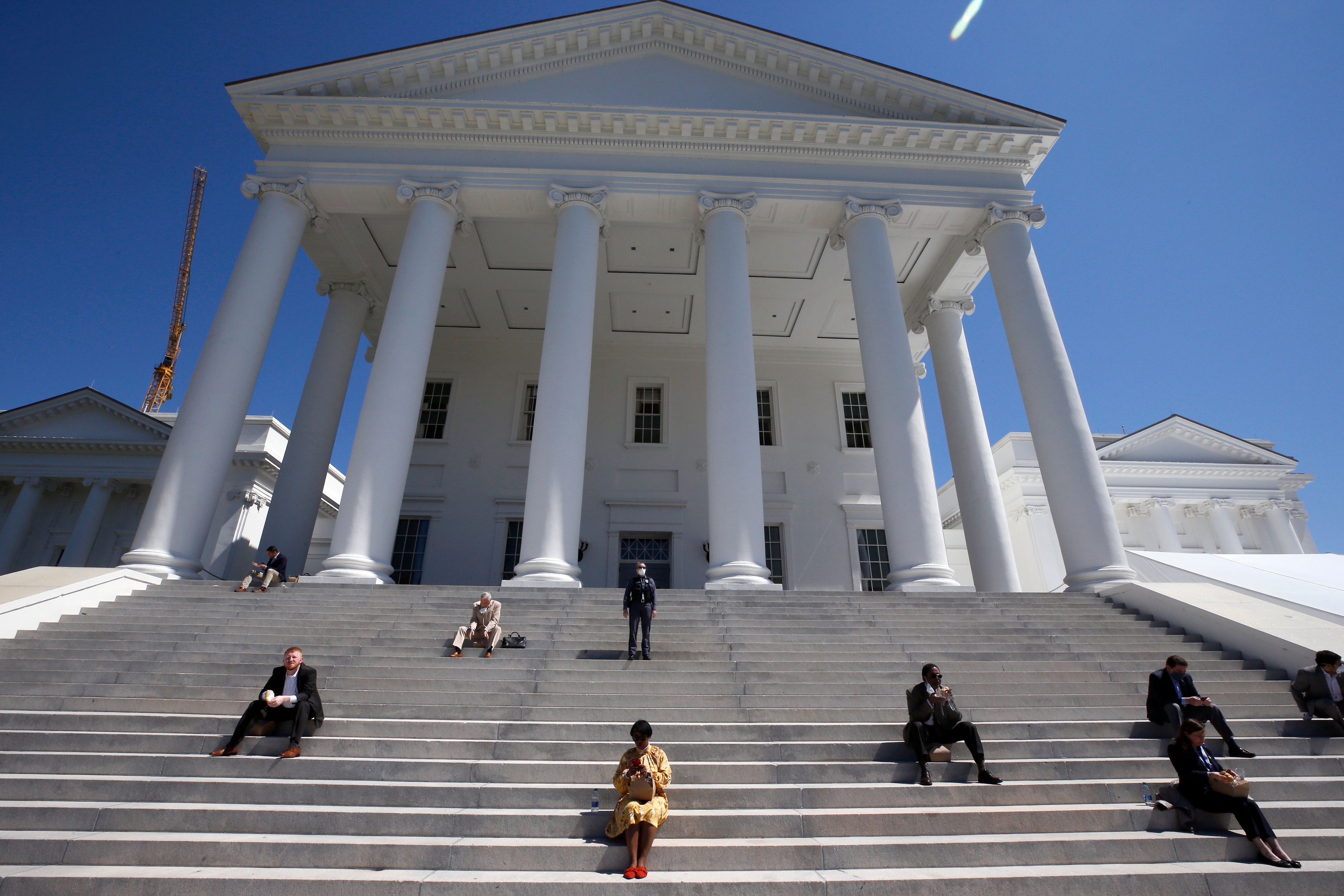 Redistricting upends everything in Virginia's legislative primaries - Vimarsana News