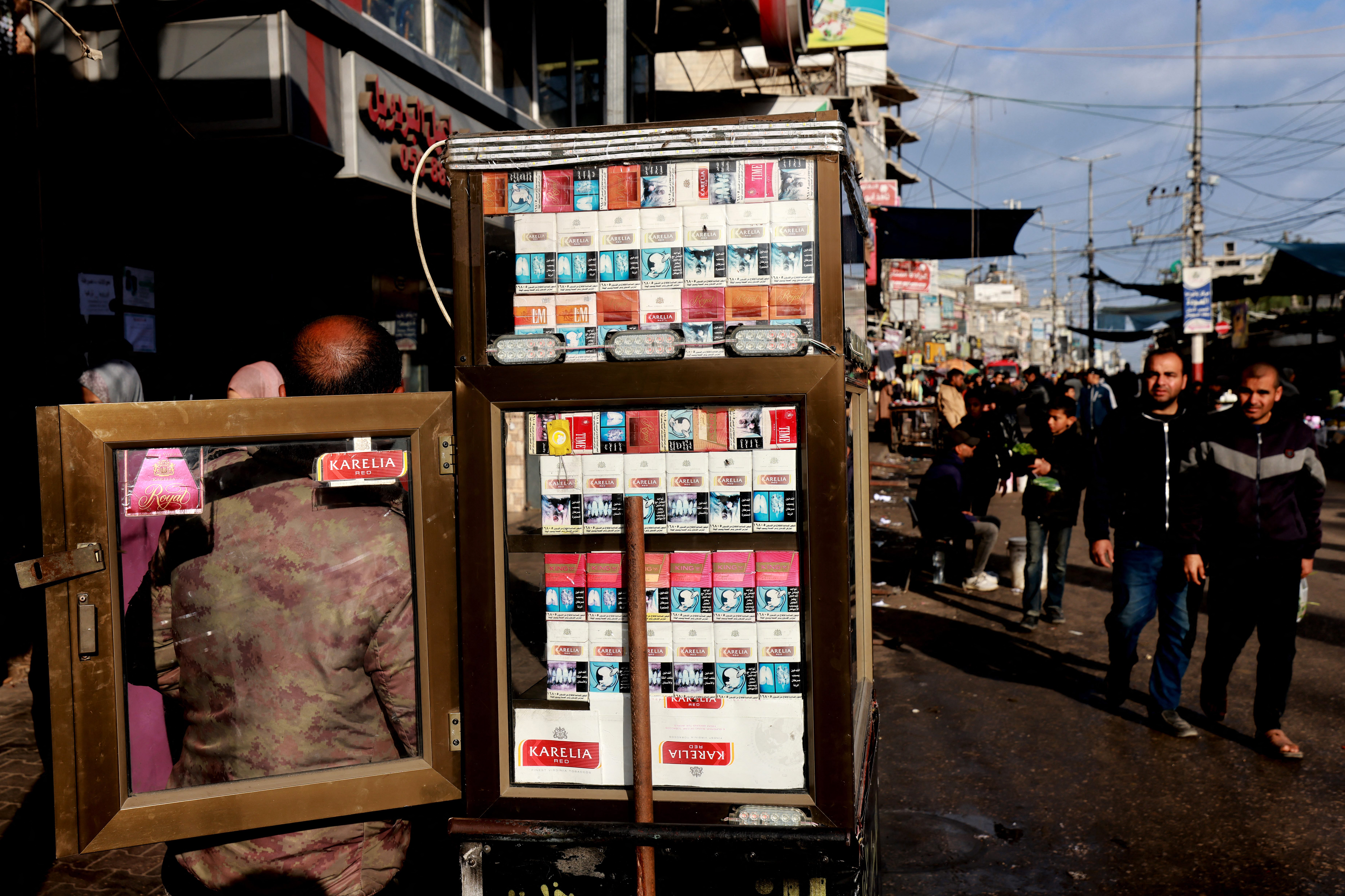 selling cigarettes Gaza's black market for cigarettes is fueling attacks on aid trucks