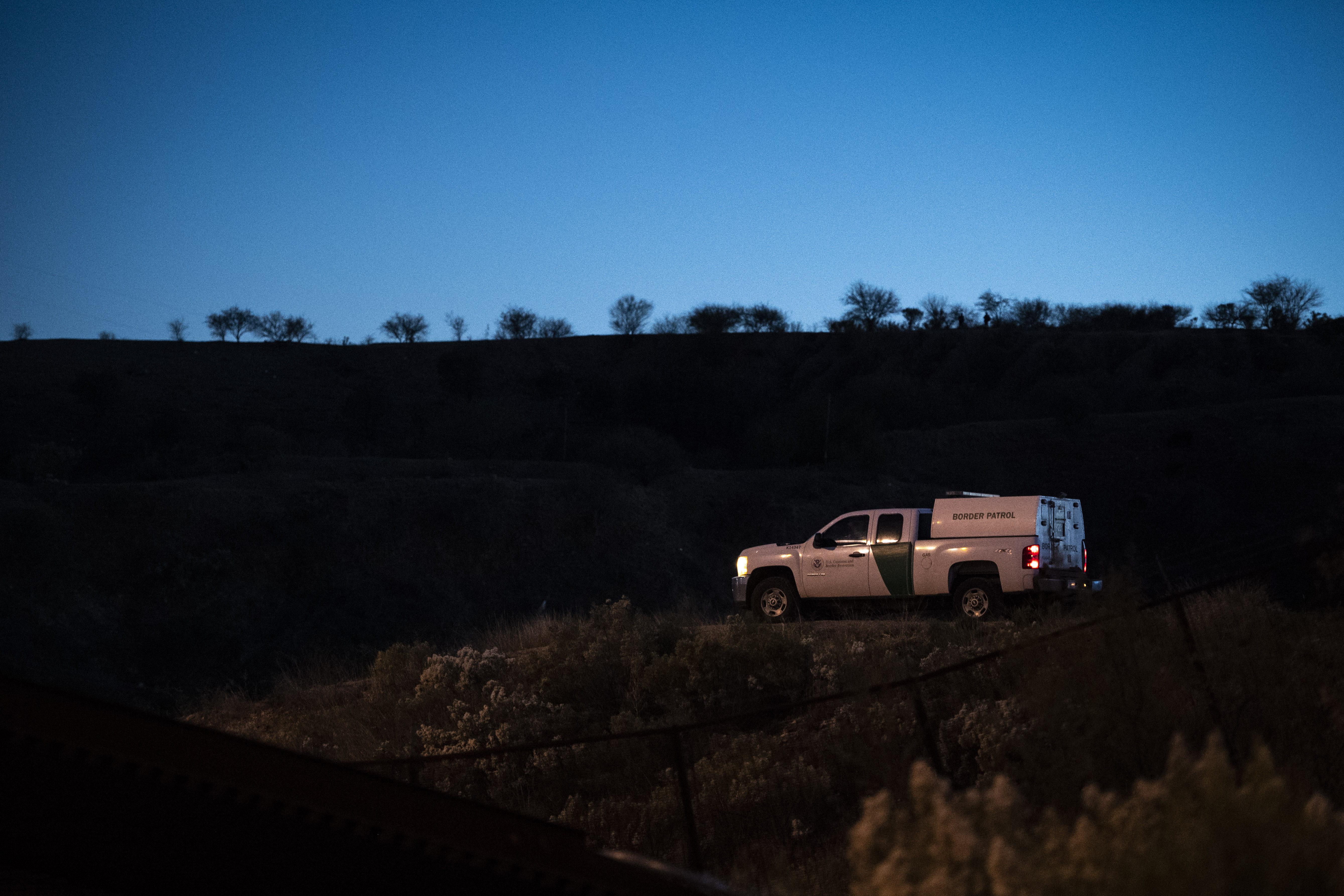 Border Patrol agent Matthew Bowen admits to hitting a migrant with his truck on purpose - The Washington Post