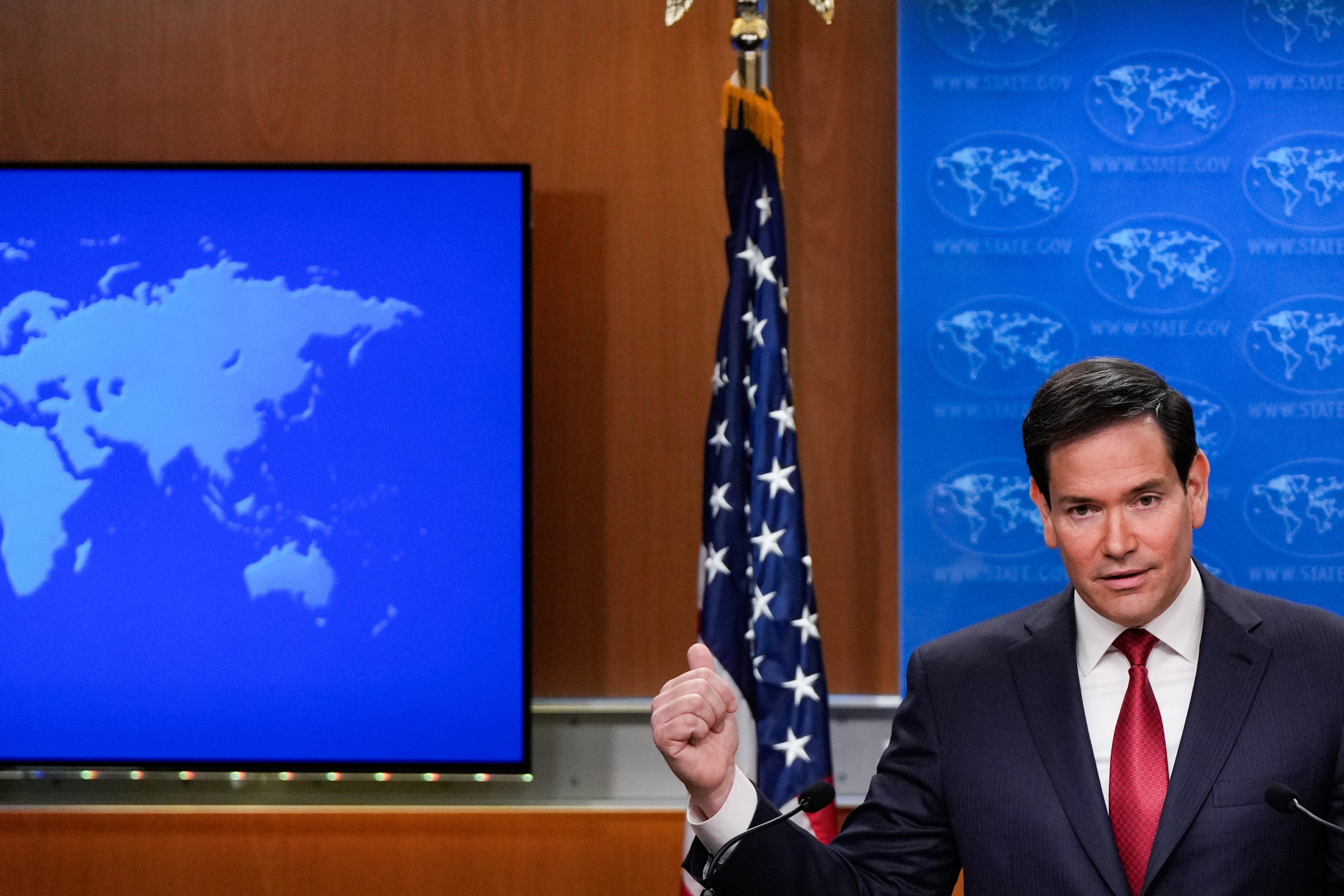 (Julia Demaree Nikhinson/AP)