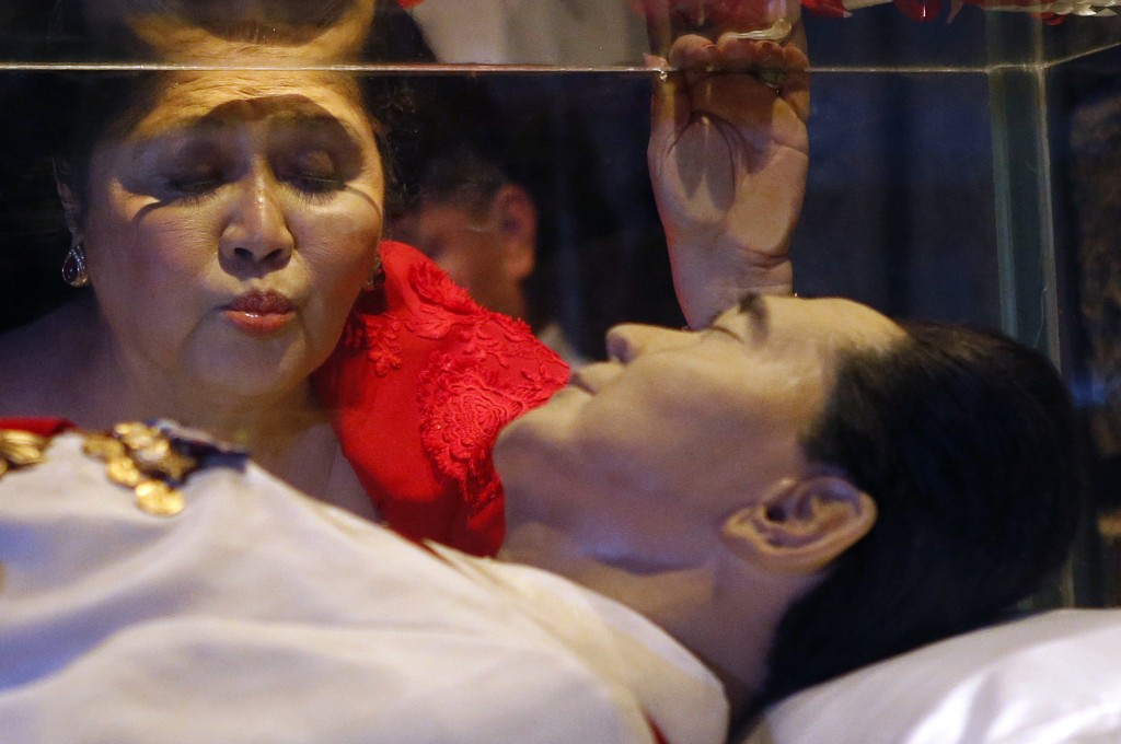 The Corpse Of Philippine Strongman Ferdinand Marcos May Finally Get A Hero S Burial The Washington Post