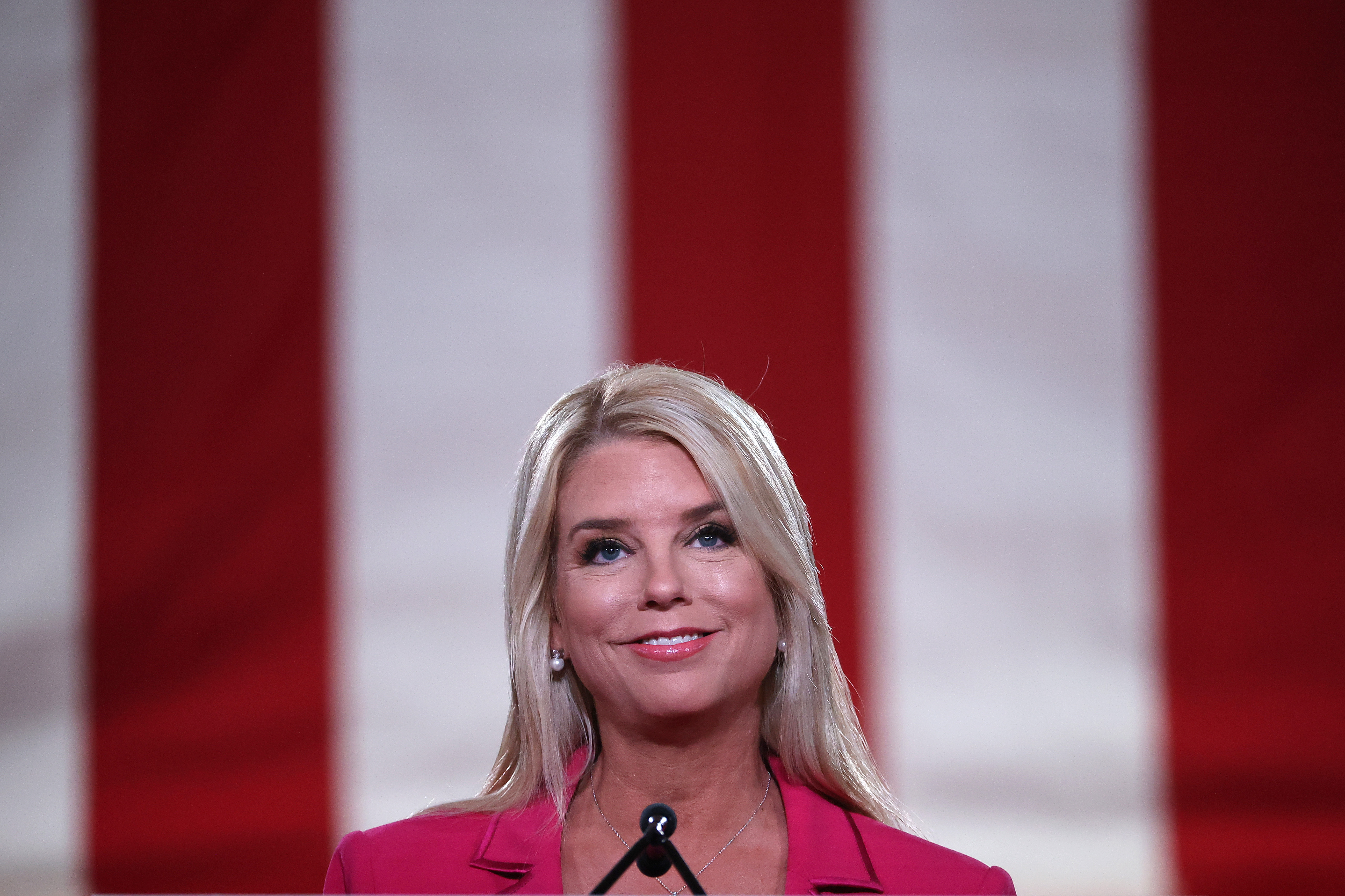 Pam Bondi Education: Limited Spots Available! - afc36or