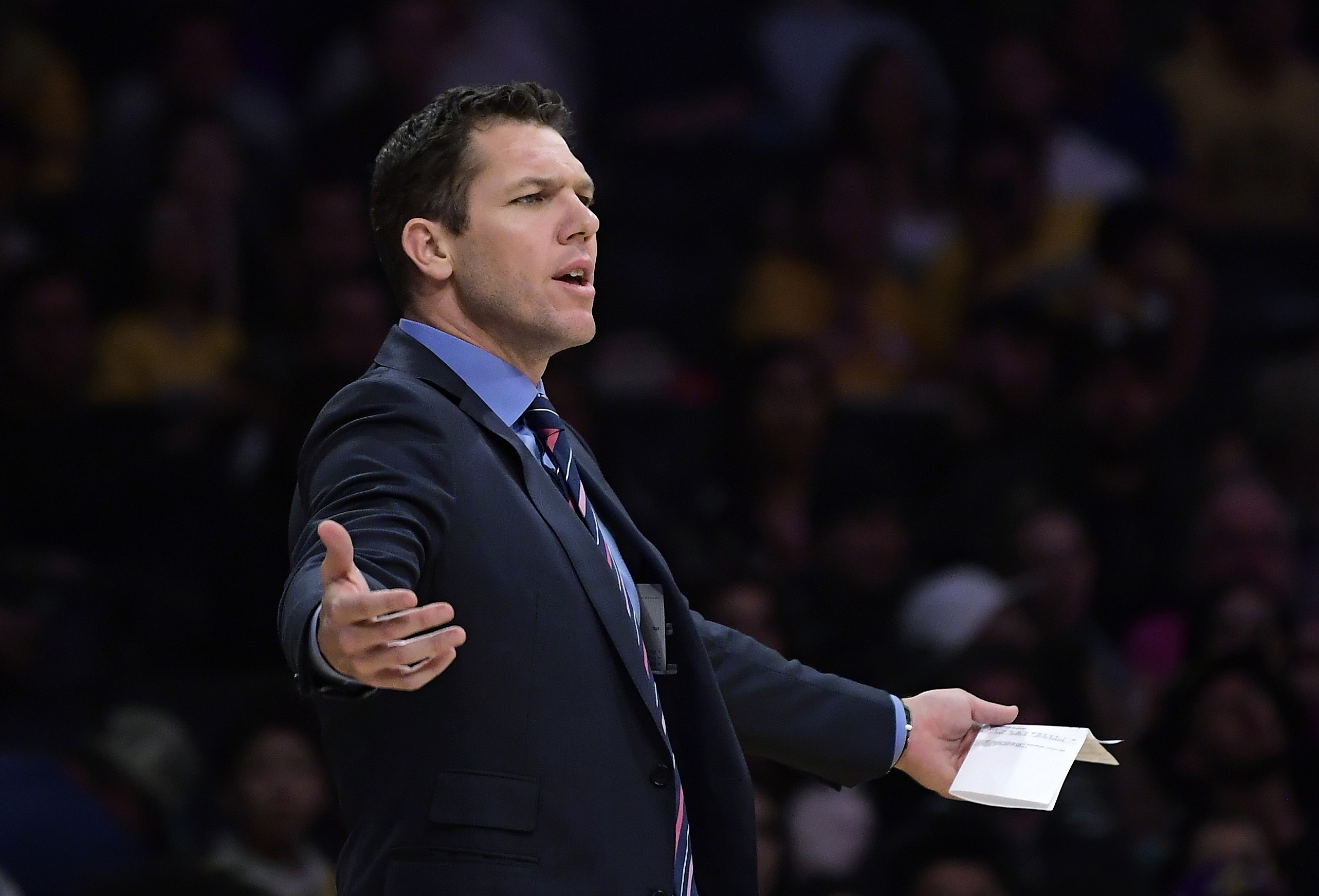 Sources: Inside Sacramento Kings' Firing of Head Coach Luke Walton