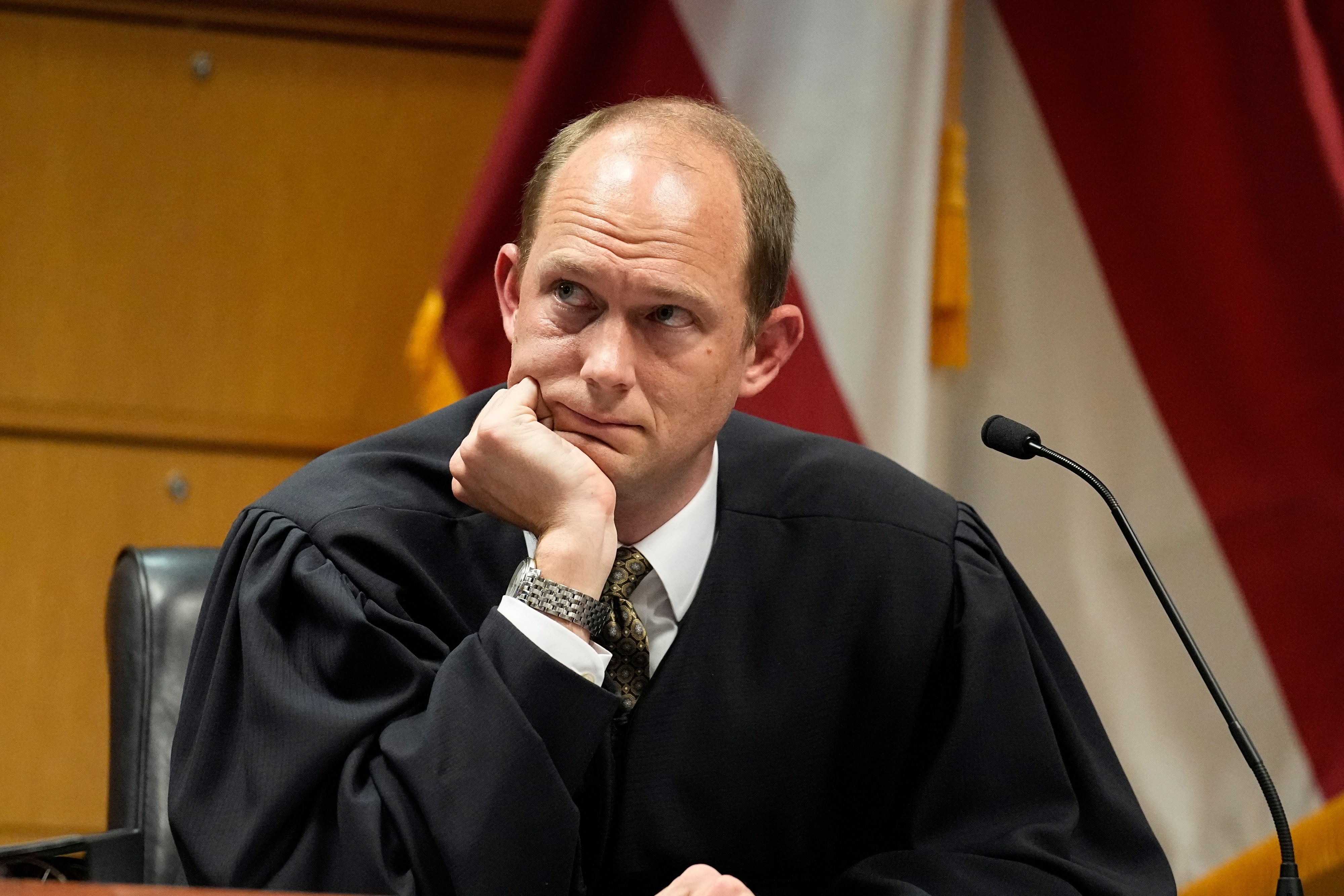 Trump's Georgia case hangs on key decision of a relatively new judge - Vimarsana News