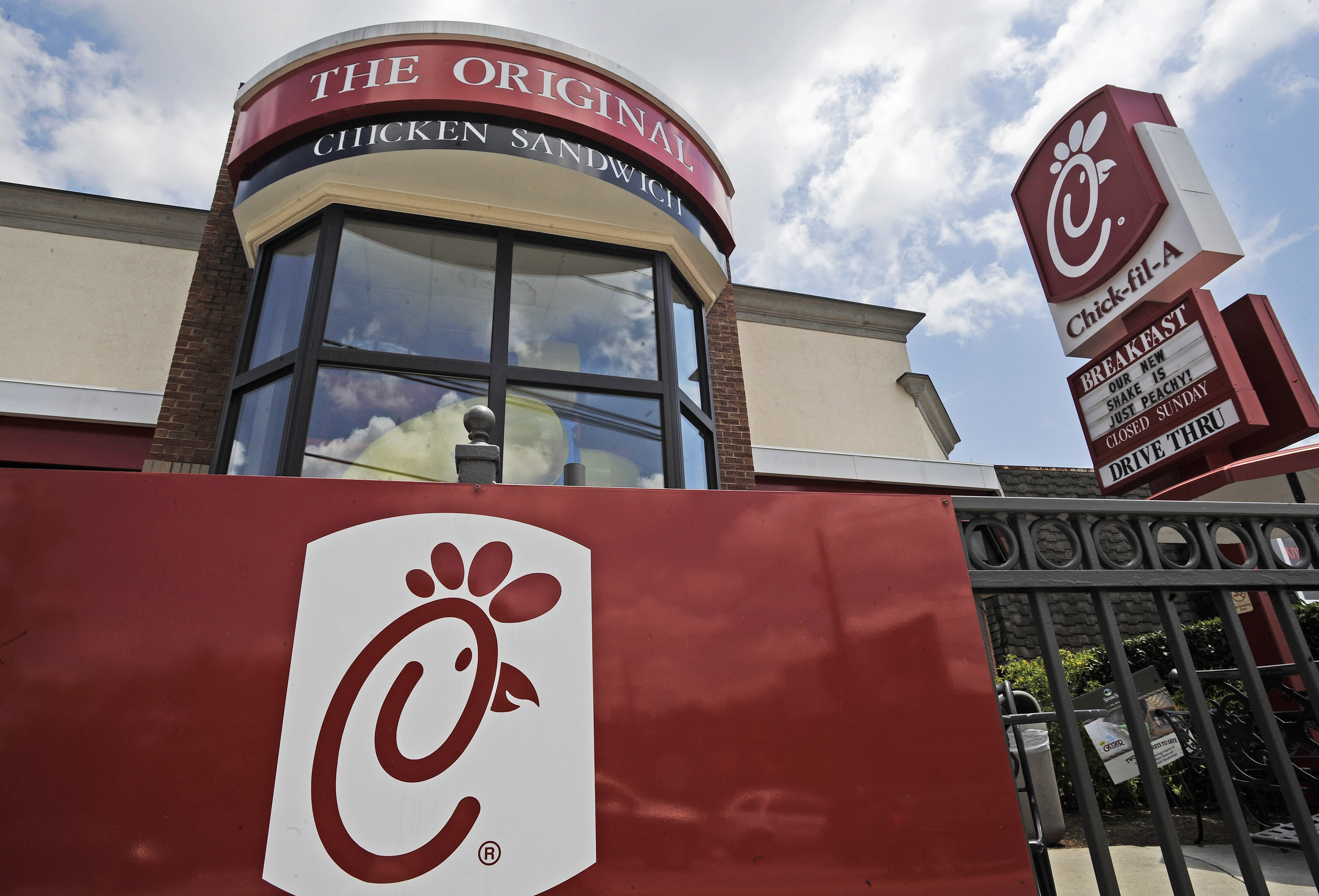 Labor Department fines North Carolina Chick-fil-A for paying workers in  food - The Washington Post
