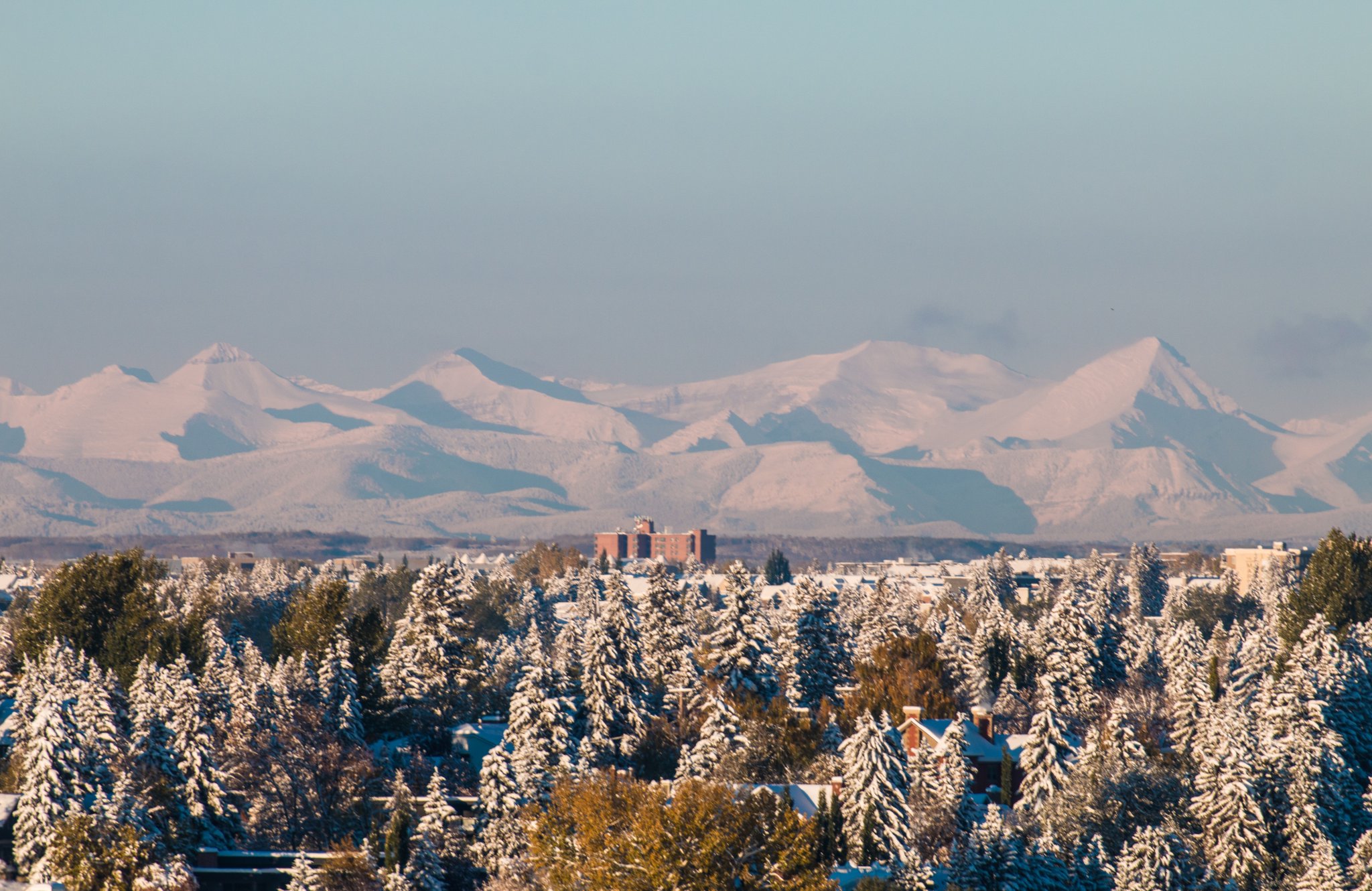 Calgary just saw an ‘unprecedented’ amount of October snow The