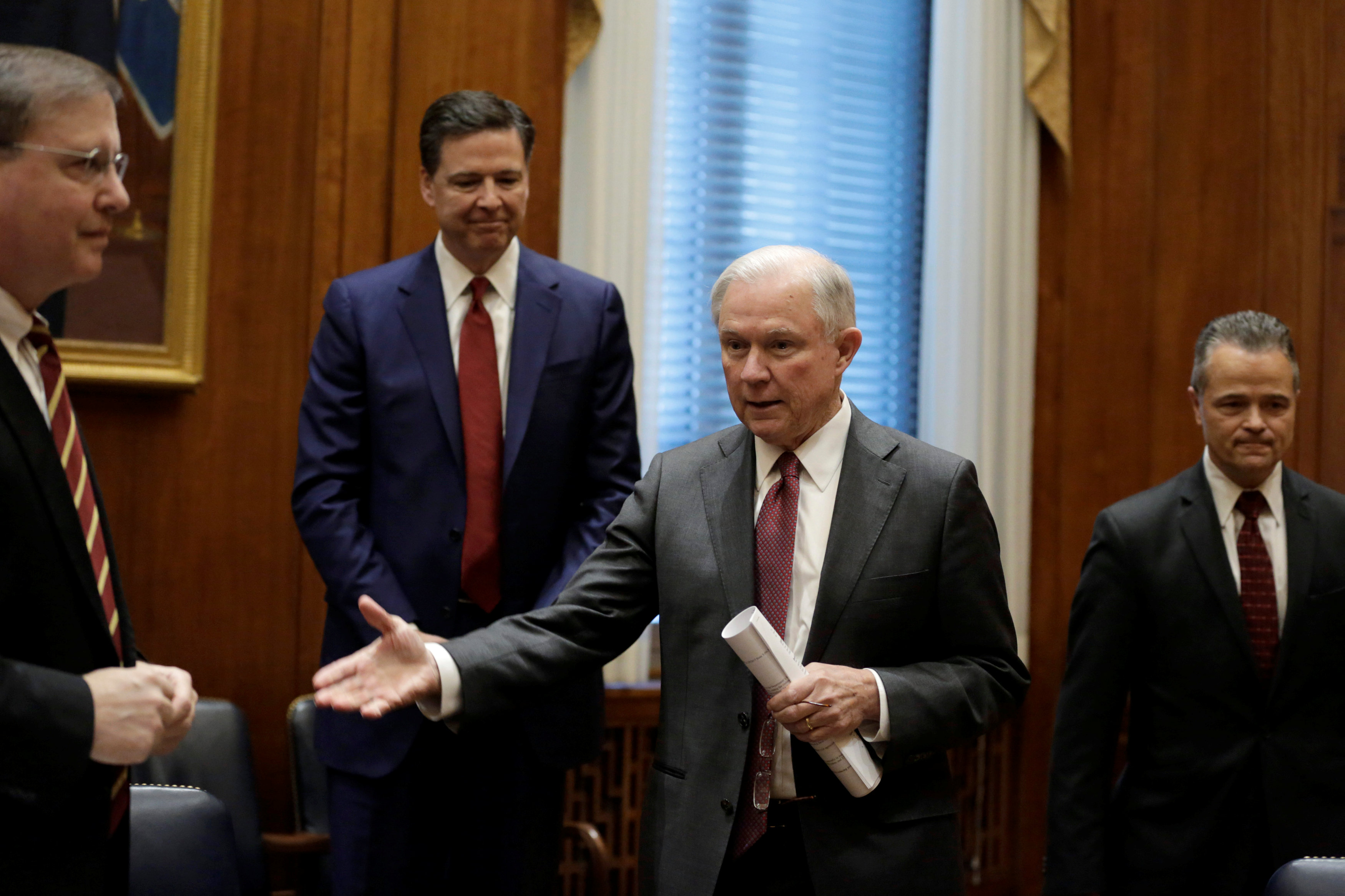 Comey Firing Reaction From Members Of Congress On Fbi Director S Dismissal The Washington Post