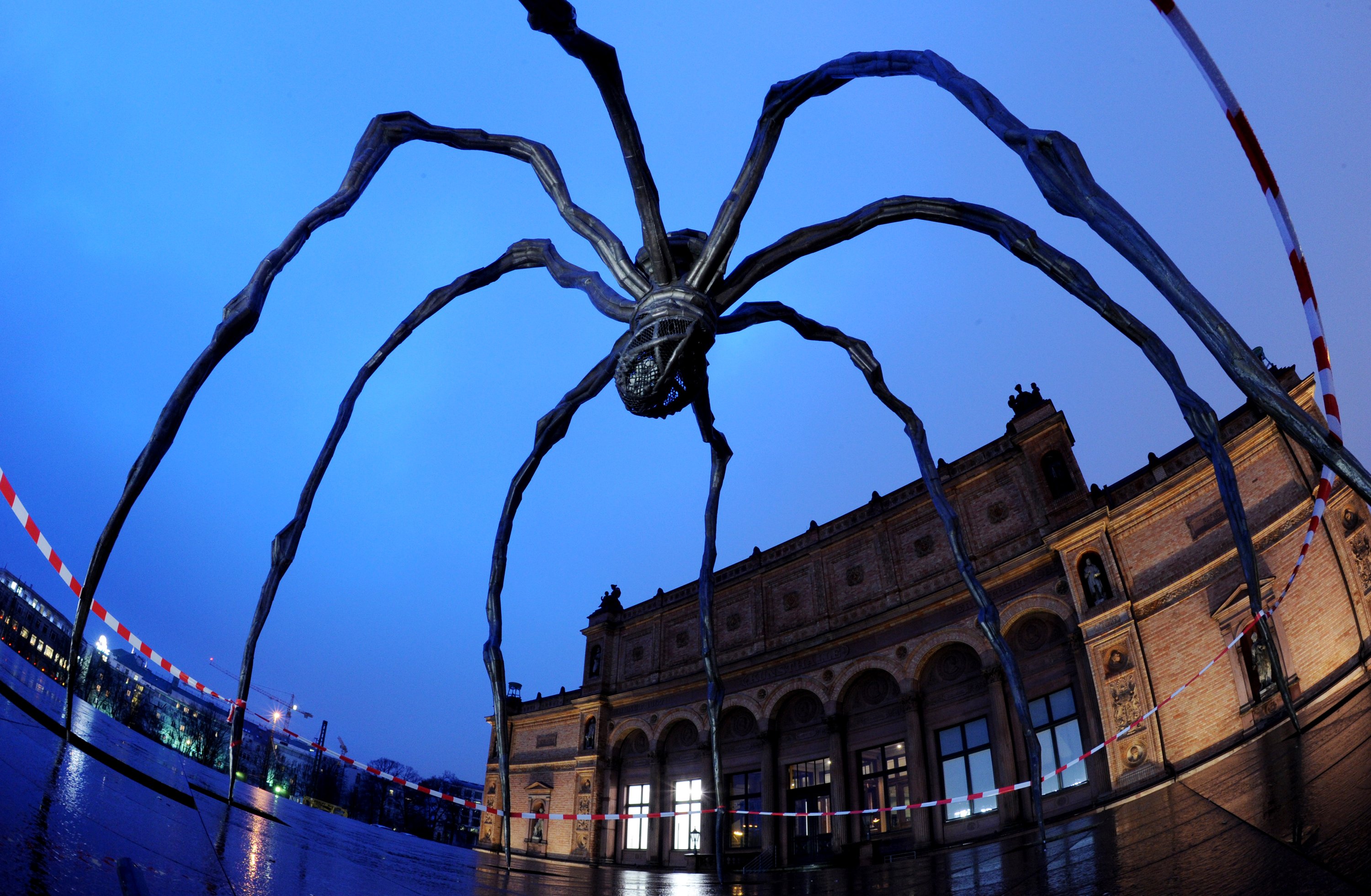 It’s time to remove all statues because all statues are bad The