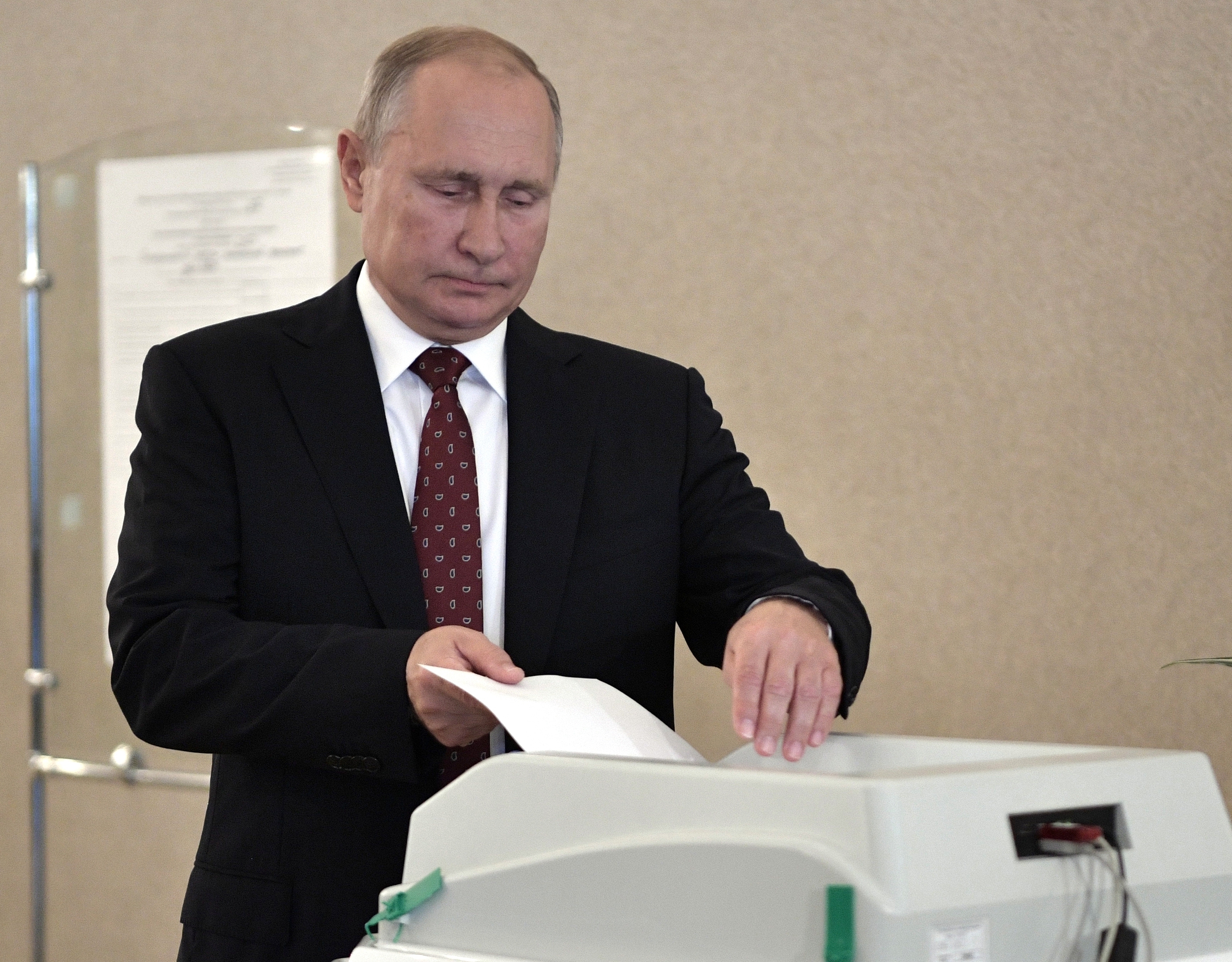 Vladimir Putin’s stark warnings to Russians who defect to the West - The Washington Post