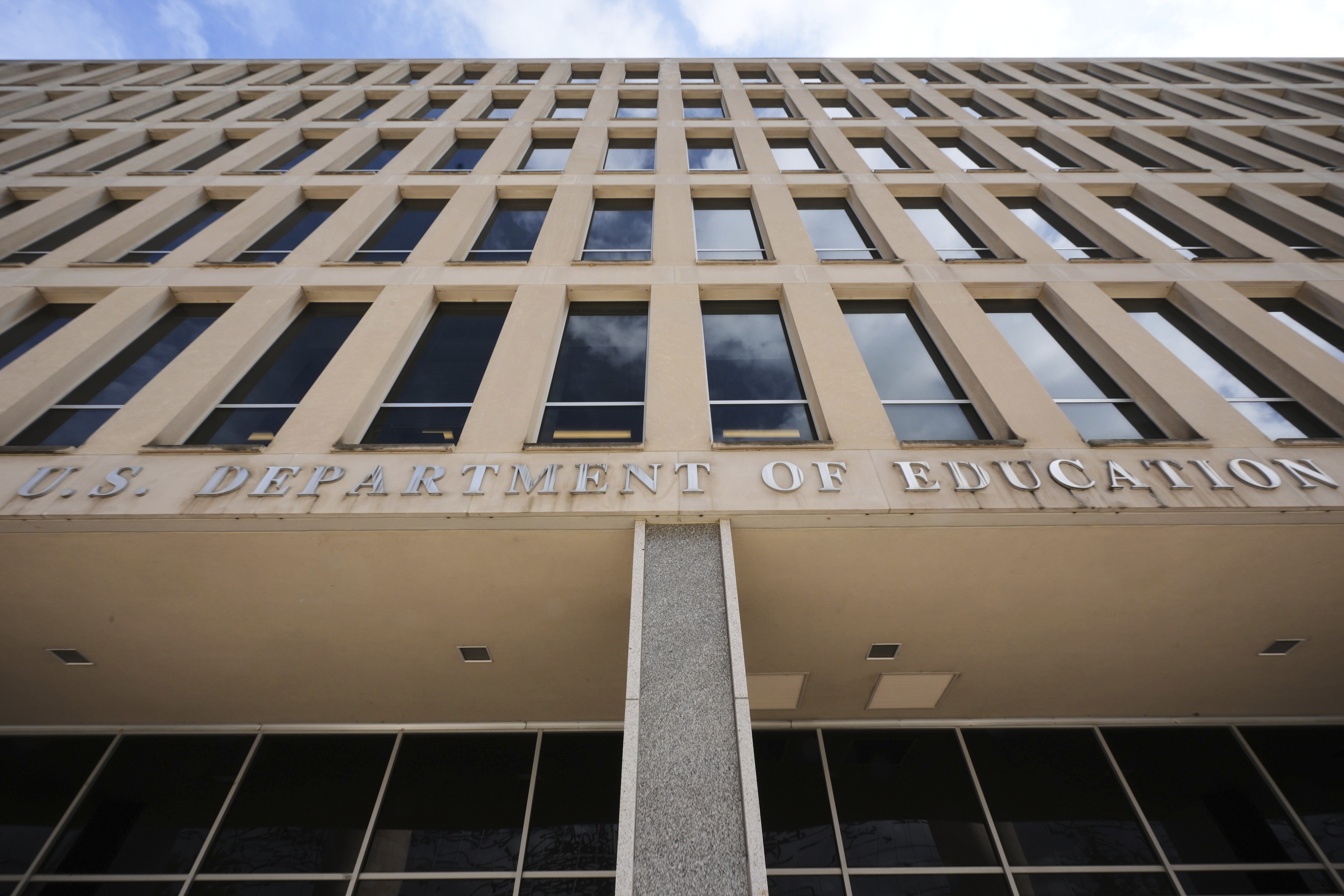 SCOTUS Allows Mass Layoffs at Education Department – Inside Higher Ed