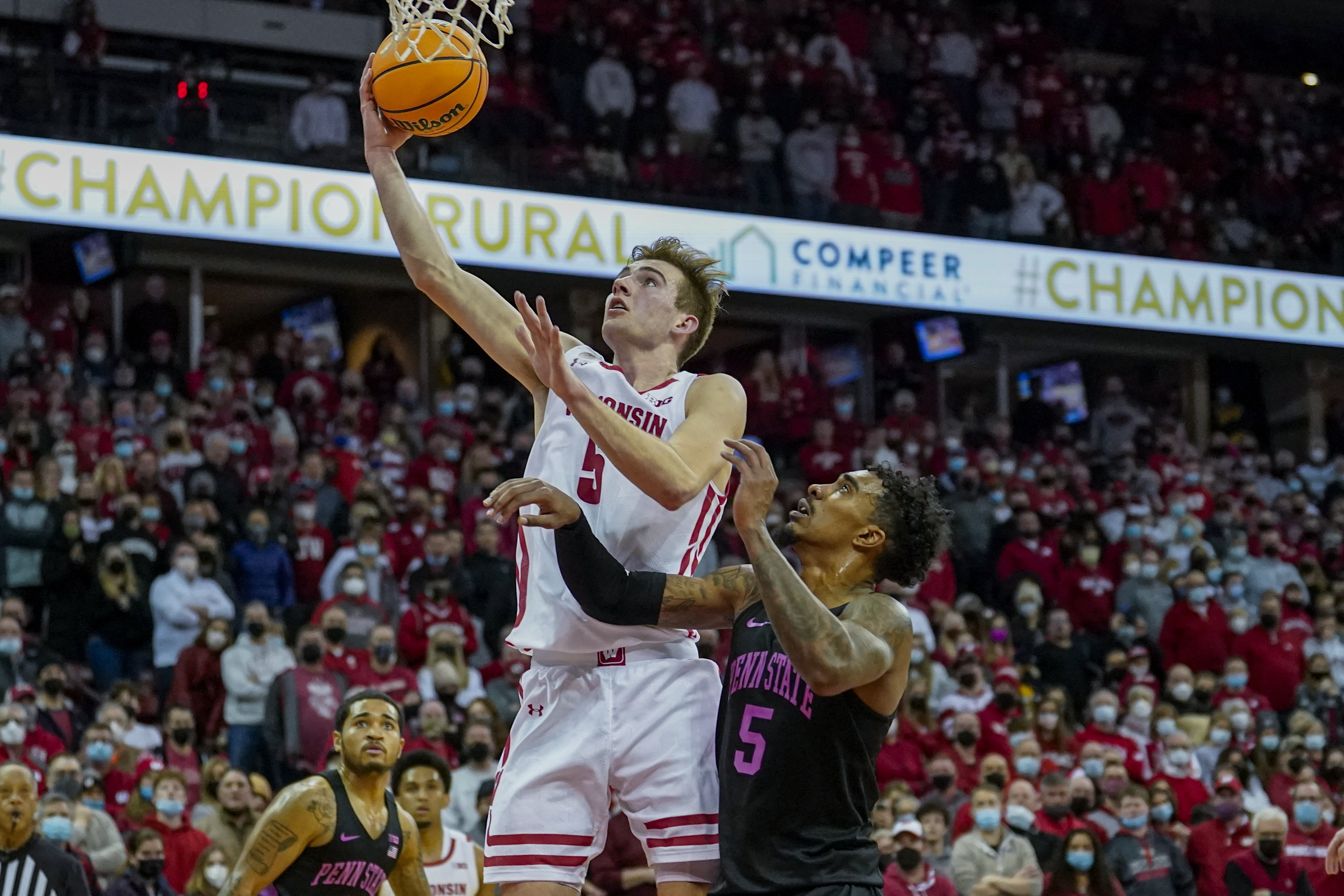 Wahl S Basket Helps No 11 Wisconsin Edge Penn State 51 49 The Washington Post