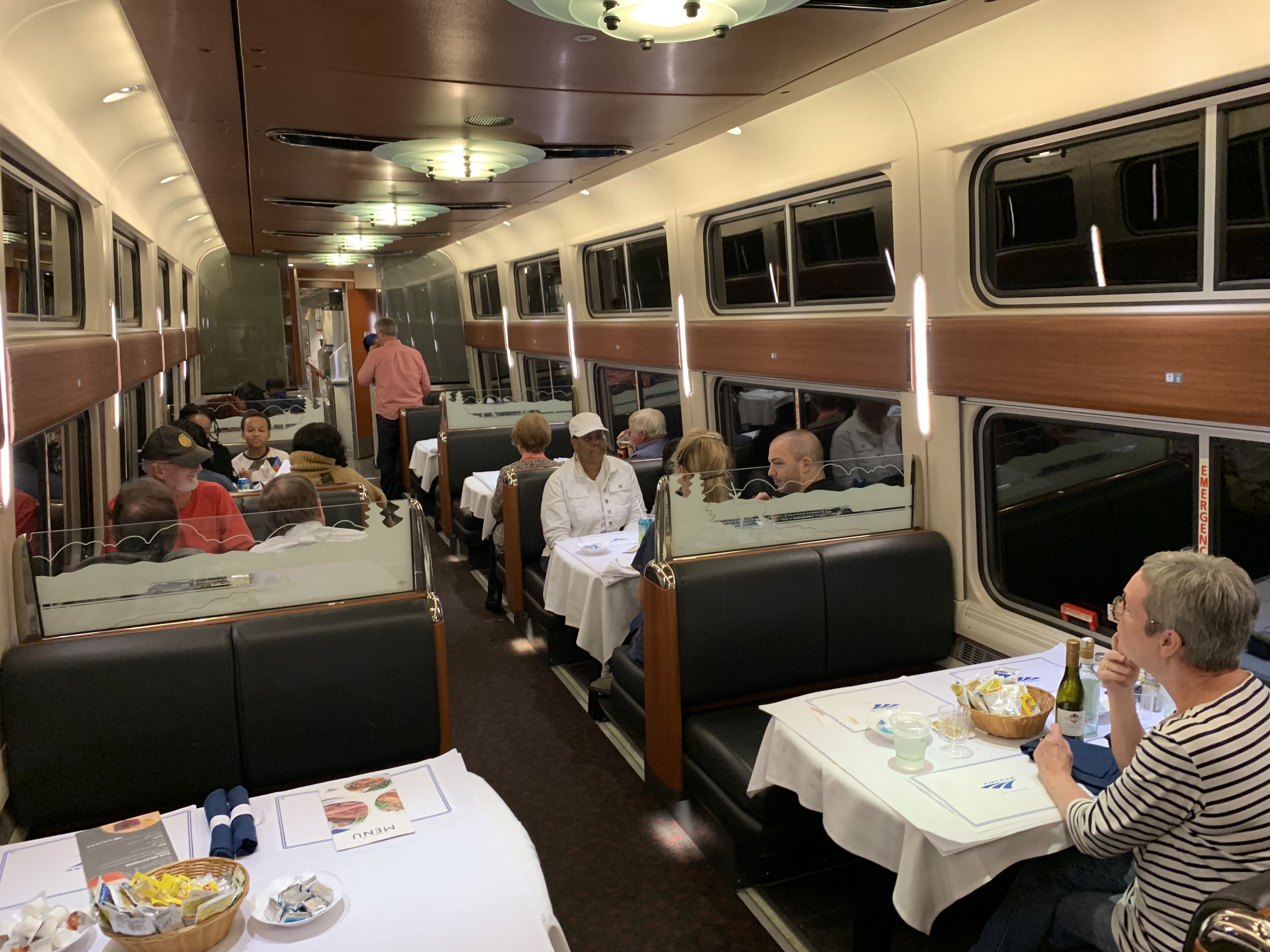 amtrak dining car menu