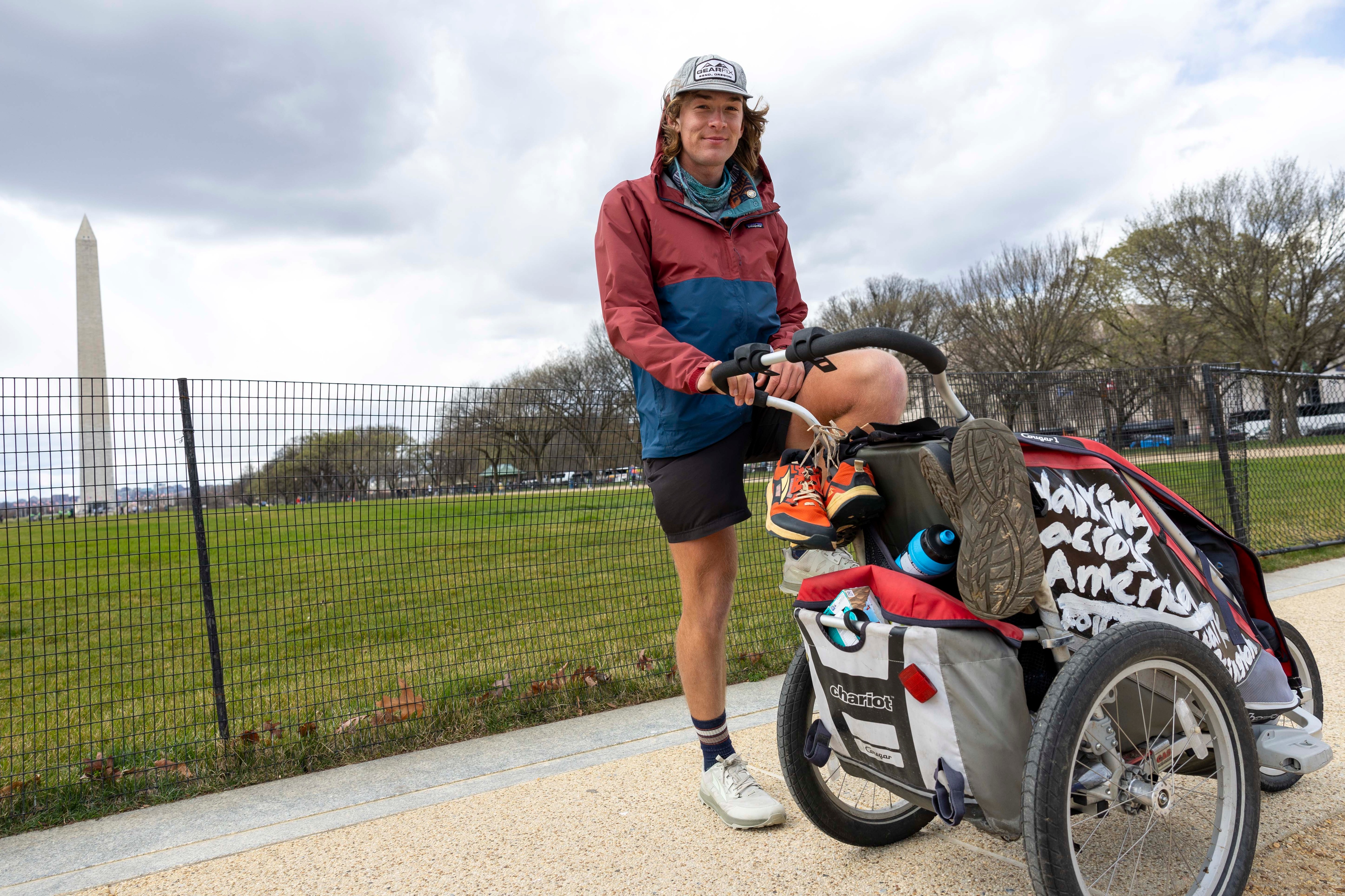 He planned to walk across the U.S. A year later, he made it to D.C. - Vimarsana News