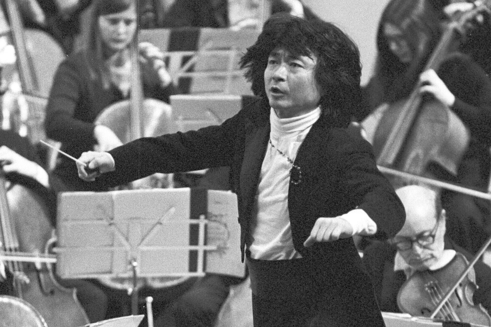 Seiji Ozawa taught generations of listeners to embrace the