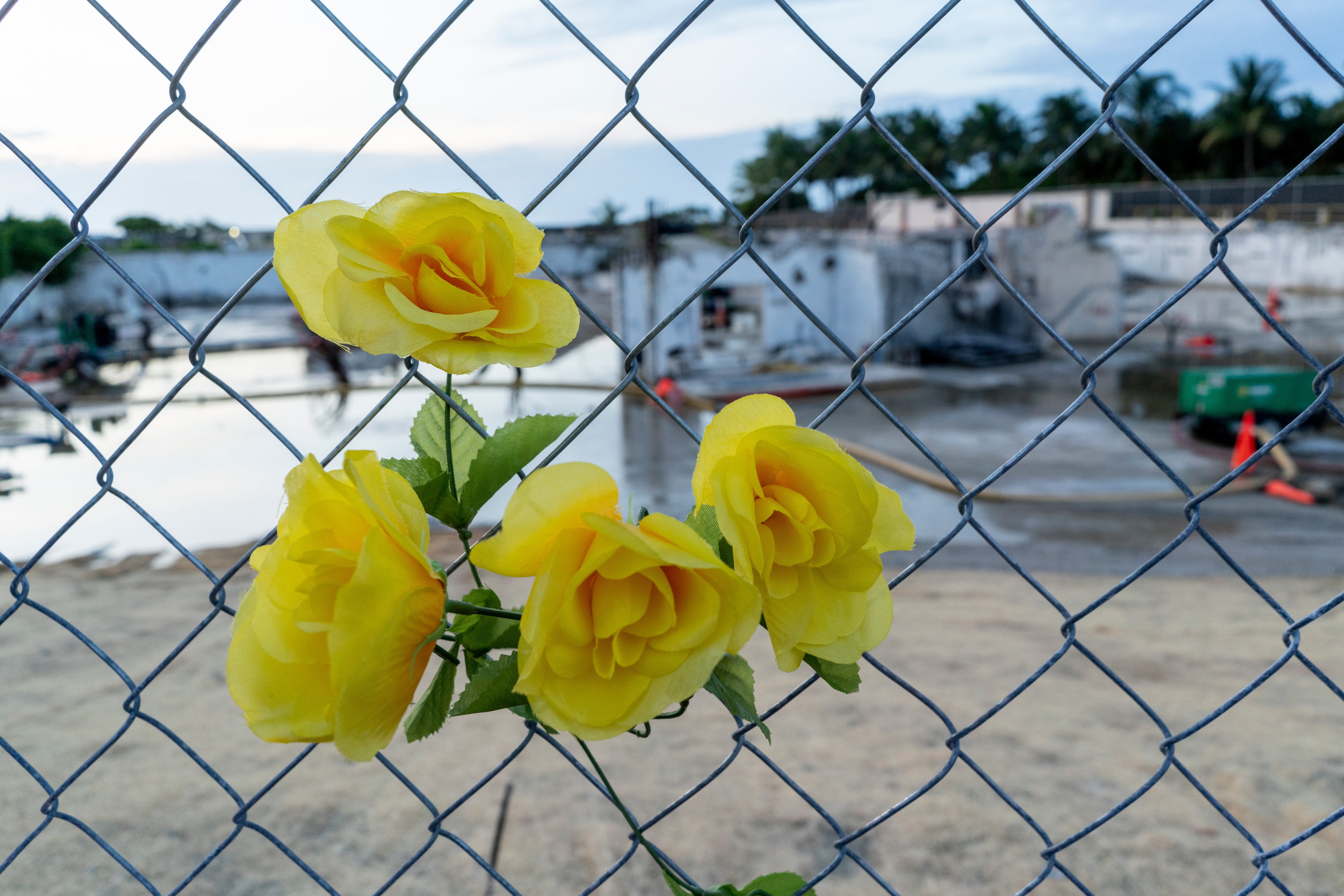 Two years after Surfside collapse, a bitter feud over the oceanfront land - Vimarsana News