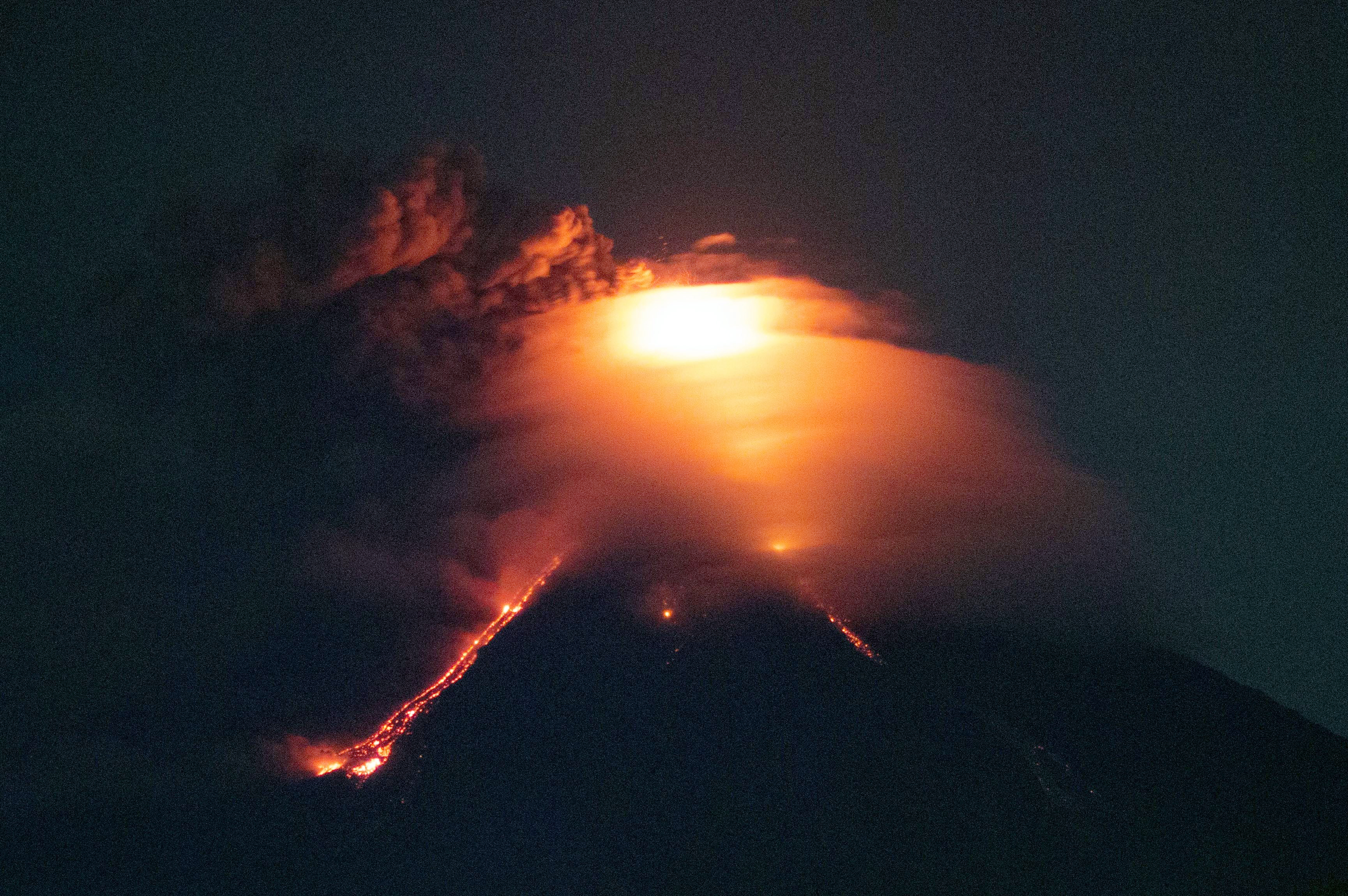 Vulcanian Eruption In The Philippines