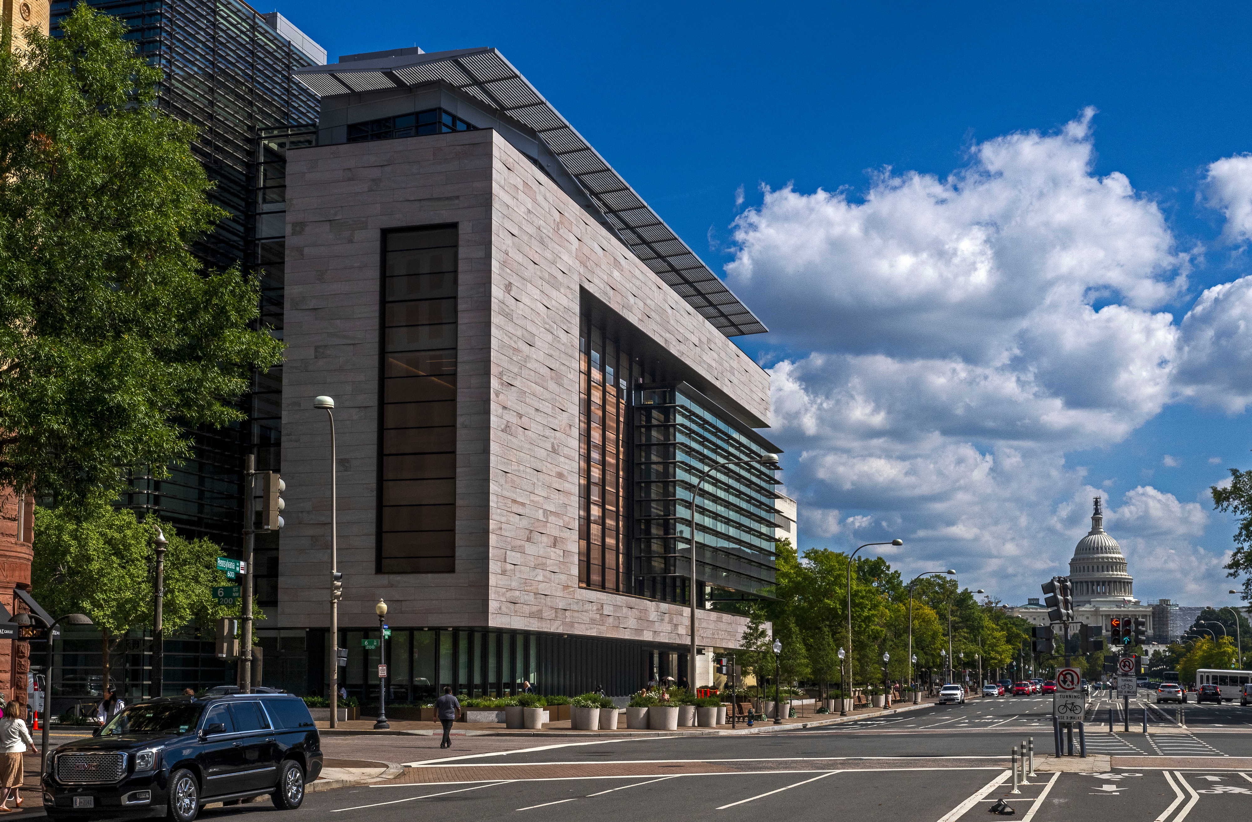 Johns Hopkins opens D.C. academic center in former Newseum site
