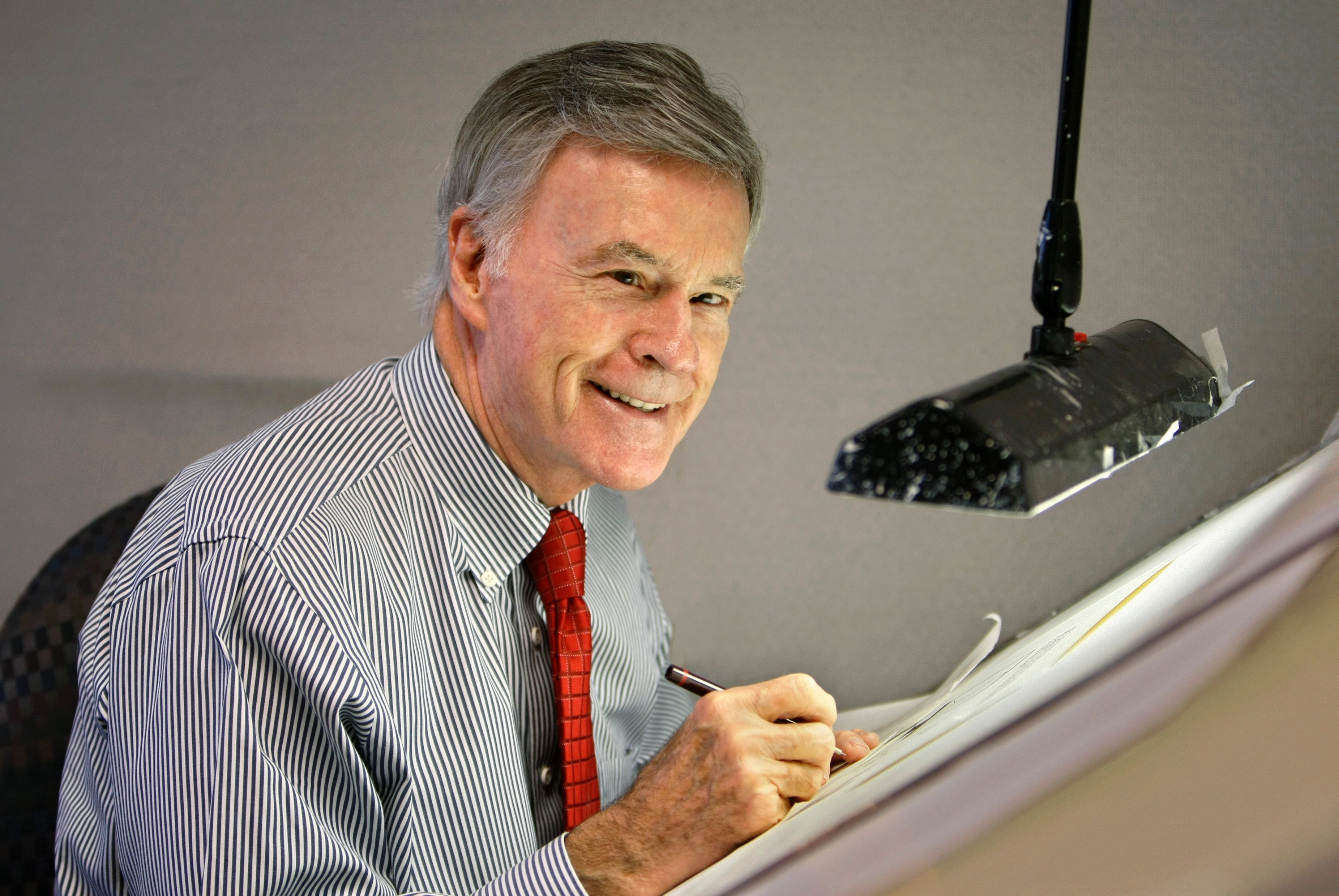 Don Wright, editorial cartoonist with a piercing pen, dies at 90 - Vimarsana News