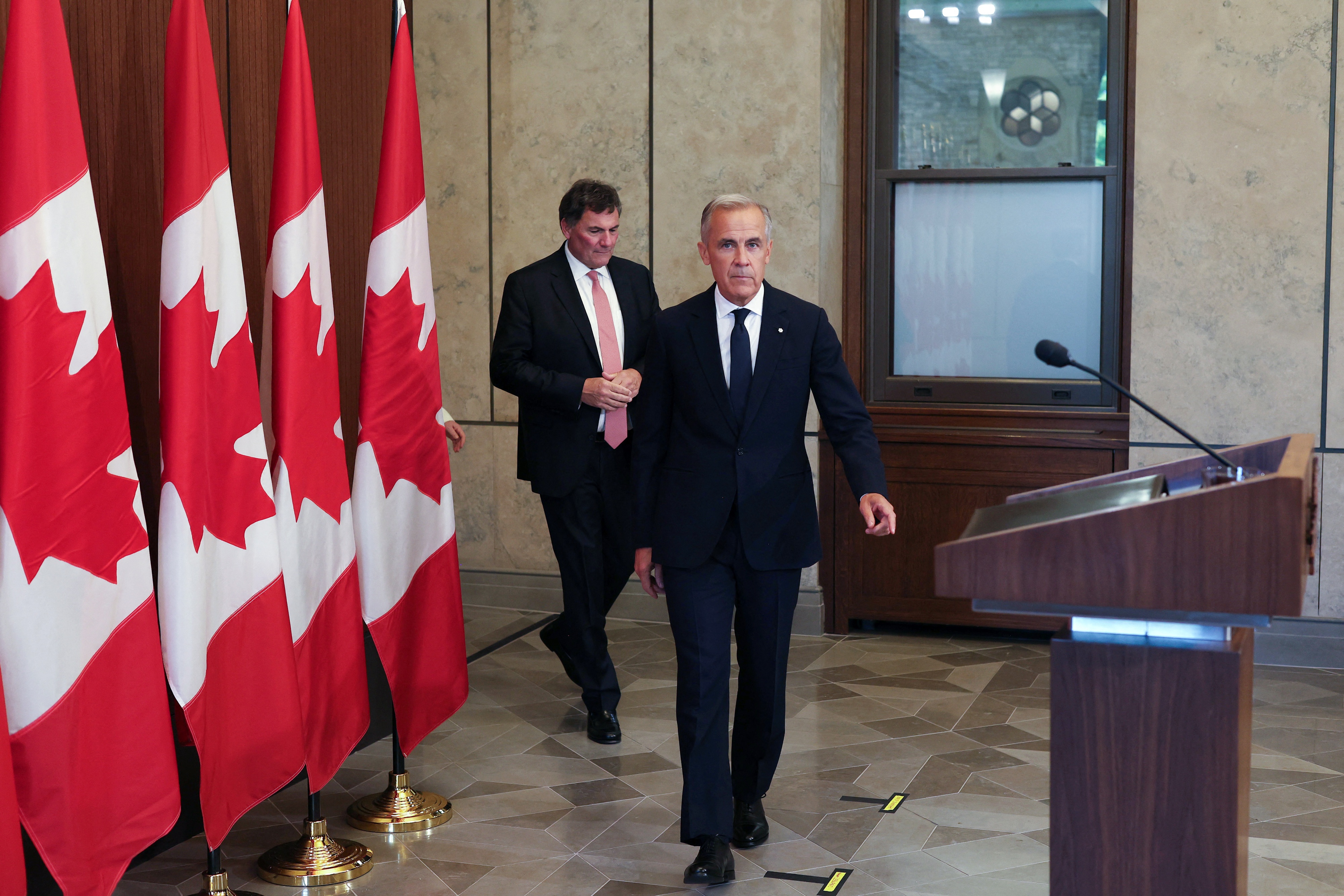 New U.S. tariffs on Canadian goods take effect after trade talks collapse, hitting whisky, hockey sticks and more