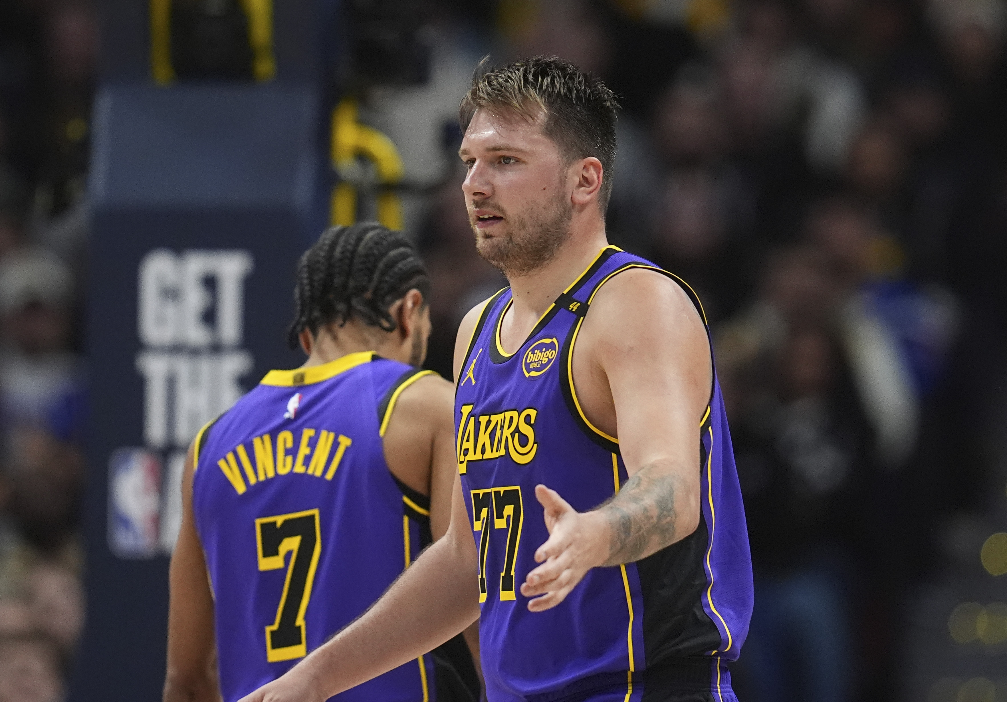 Doncic's 32 points lead Lakers to snap Nuggets' 9-game winning streak - The Washington Post