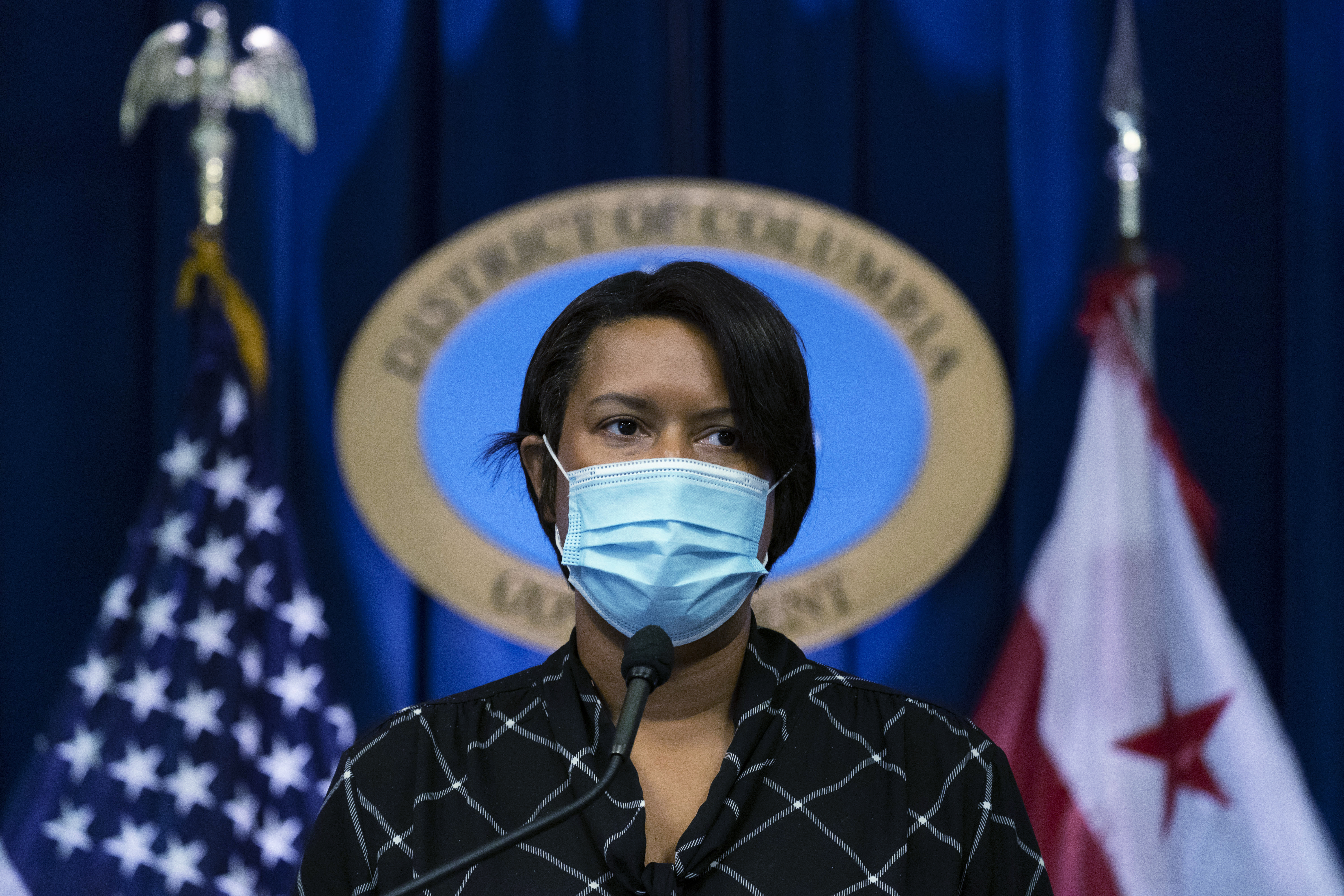 D C Eases Coronavirus Travel Restrictions Ahead Of Thanksgiving The Washington Post