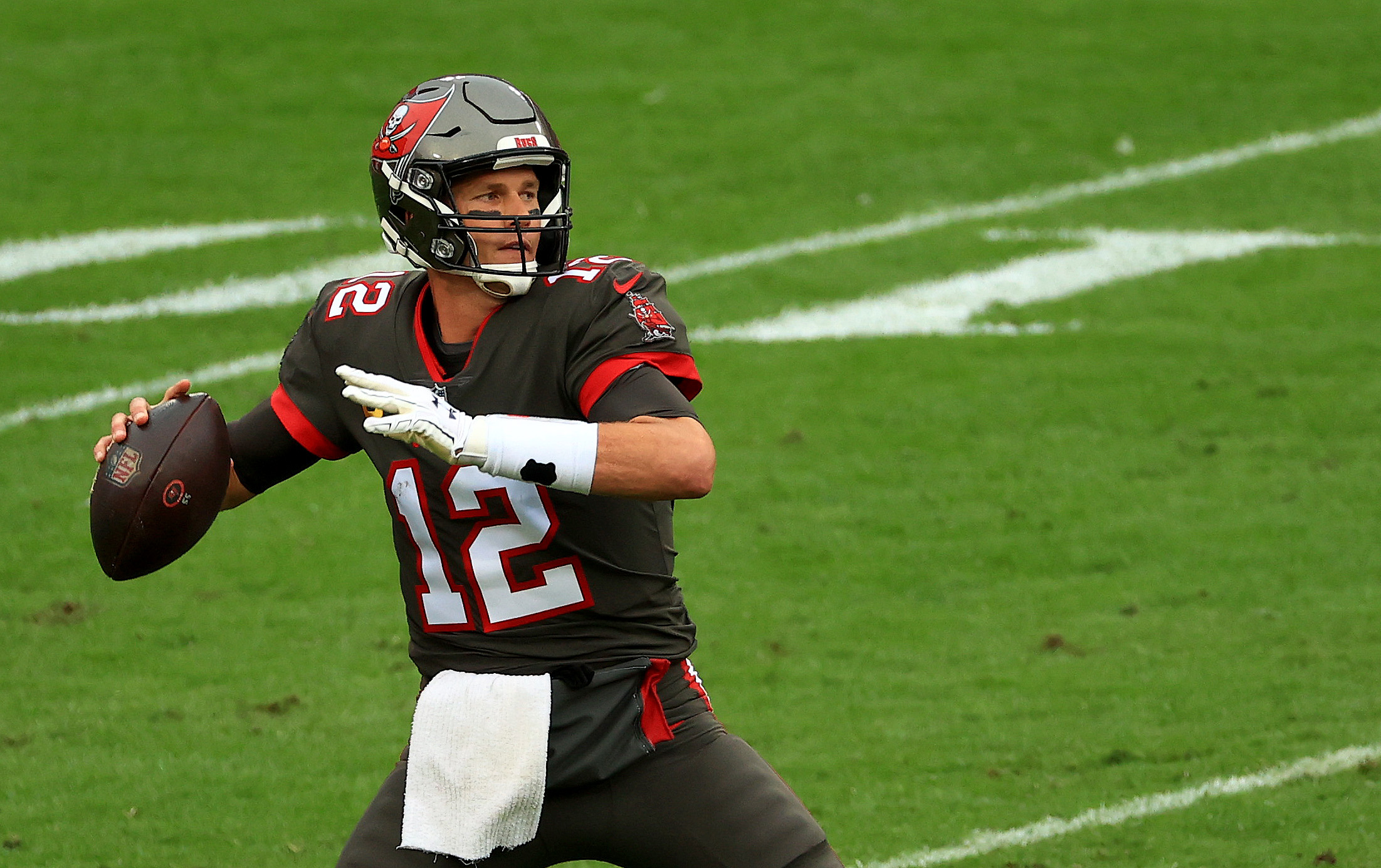 NFL scores: Tom Brady and Tampa Bay Buccaneers suffer shock defeat