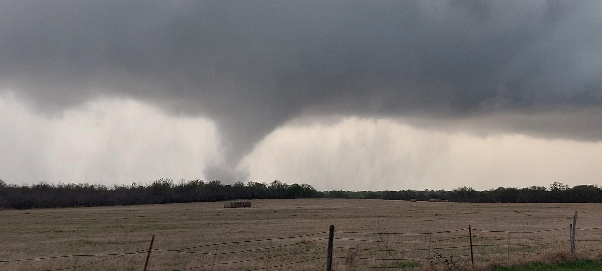 Red Pickup Truck Flipped By Texas Tornado In Viral Video The Washington Post