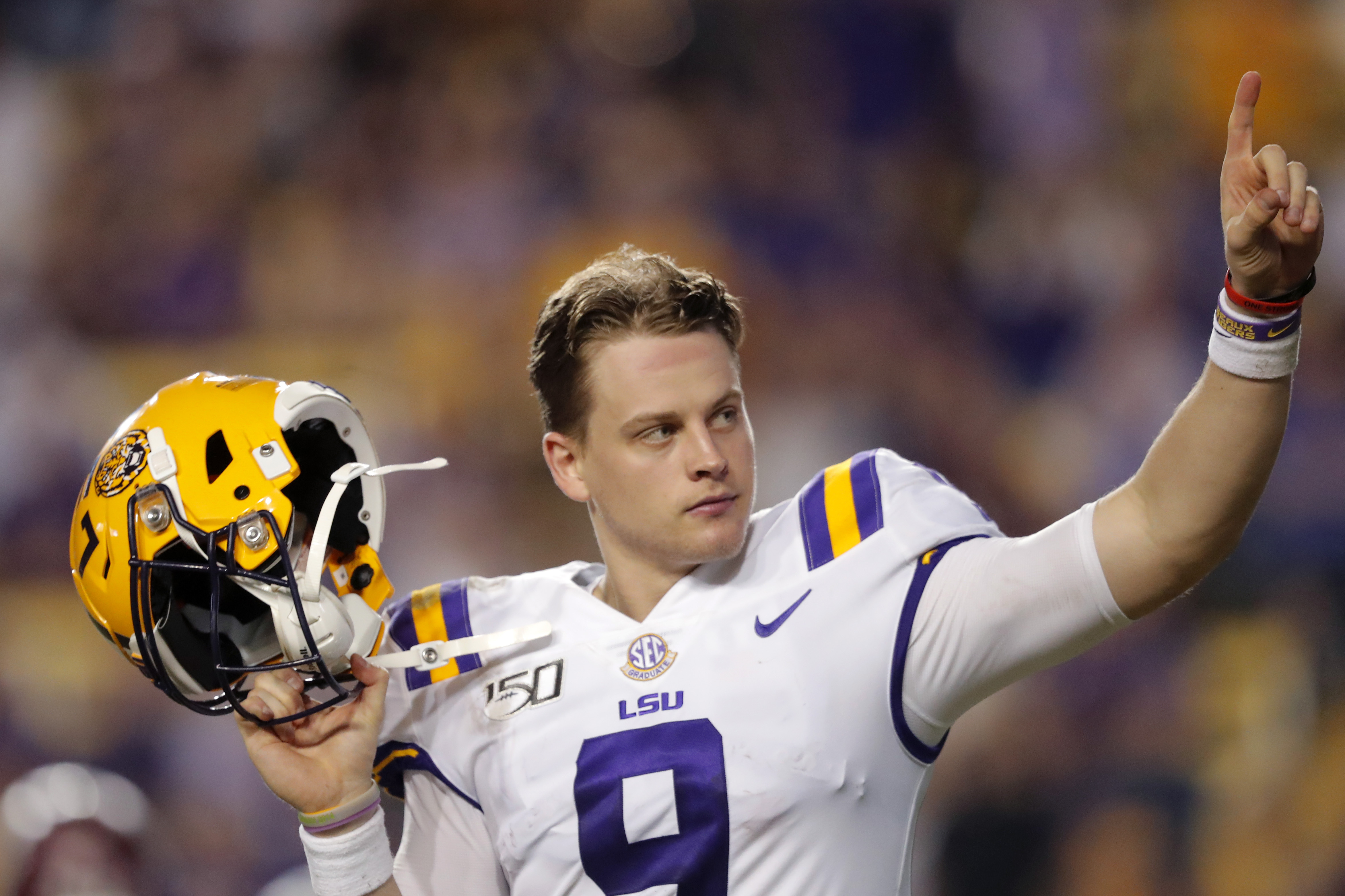 Peyton Manning has serious advice, and a wisecrack, for Joe Burrow ...