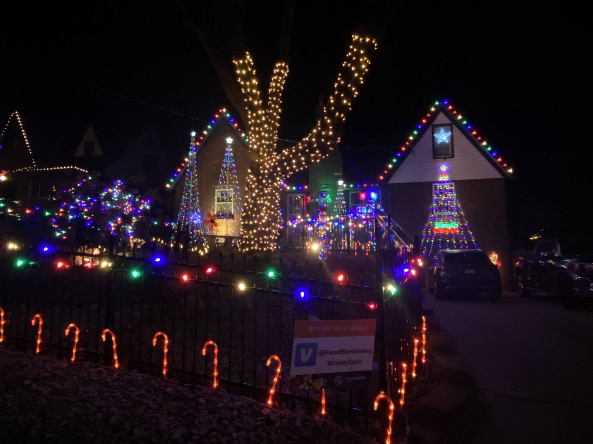 Top 10 Places In Iowa For Christmas Lights 2022 A Man Was Ill And Couldn't Hang Christmas Lights At His Home For A Food  Drive. A Stranger Did It Free. - The Washington Post