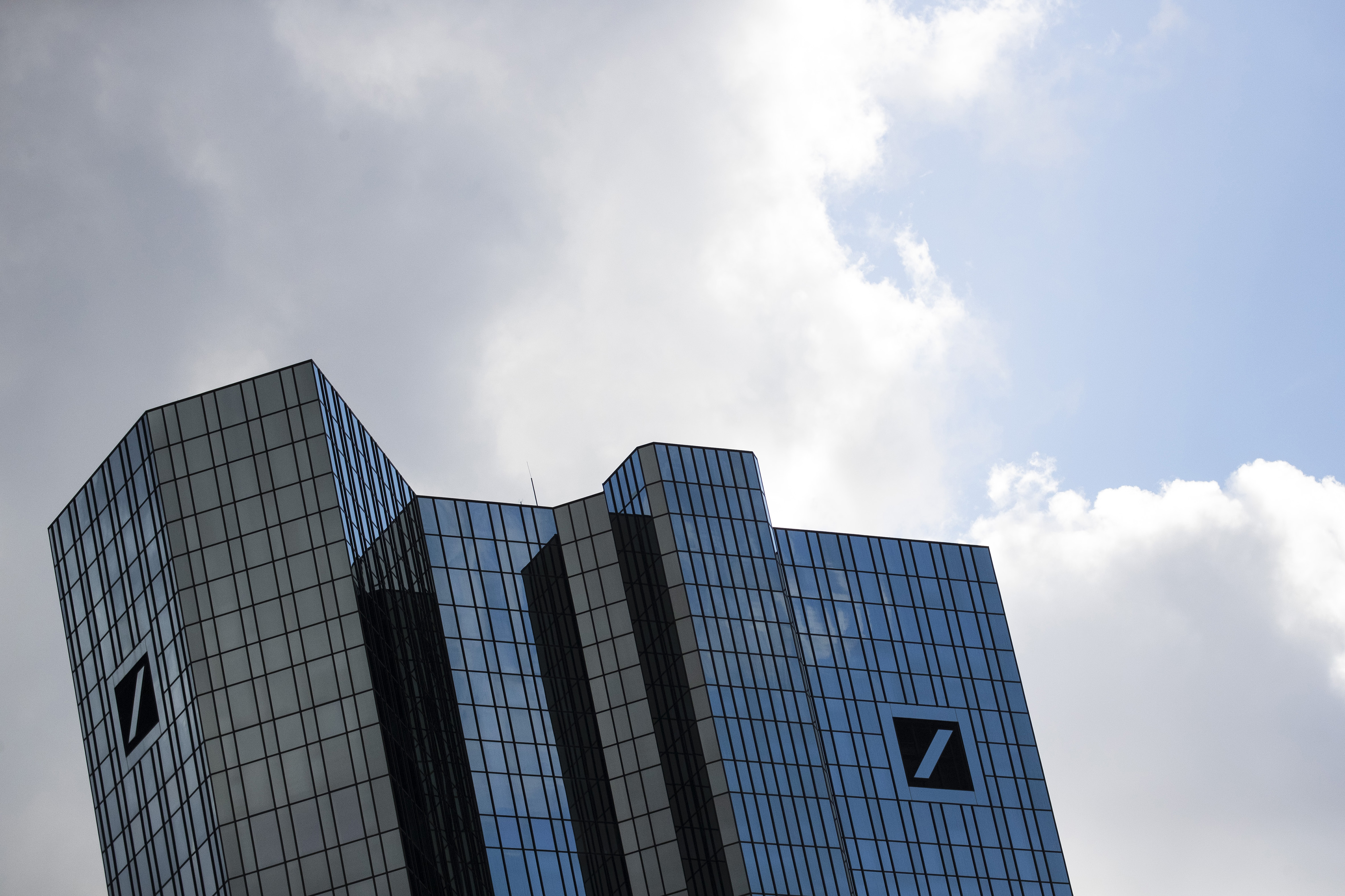 Deutsche Bank George Conway And The Black Hole Of Trump S