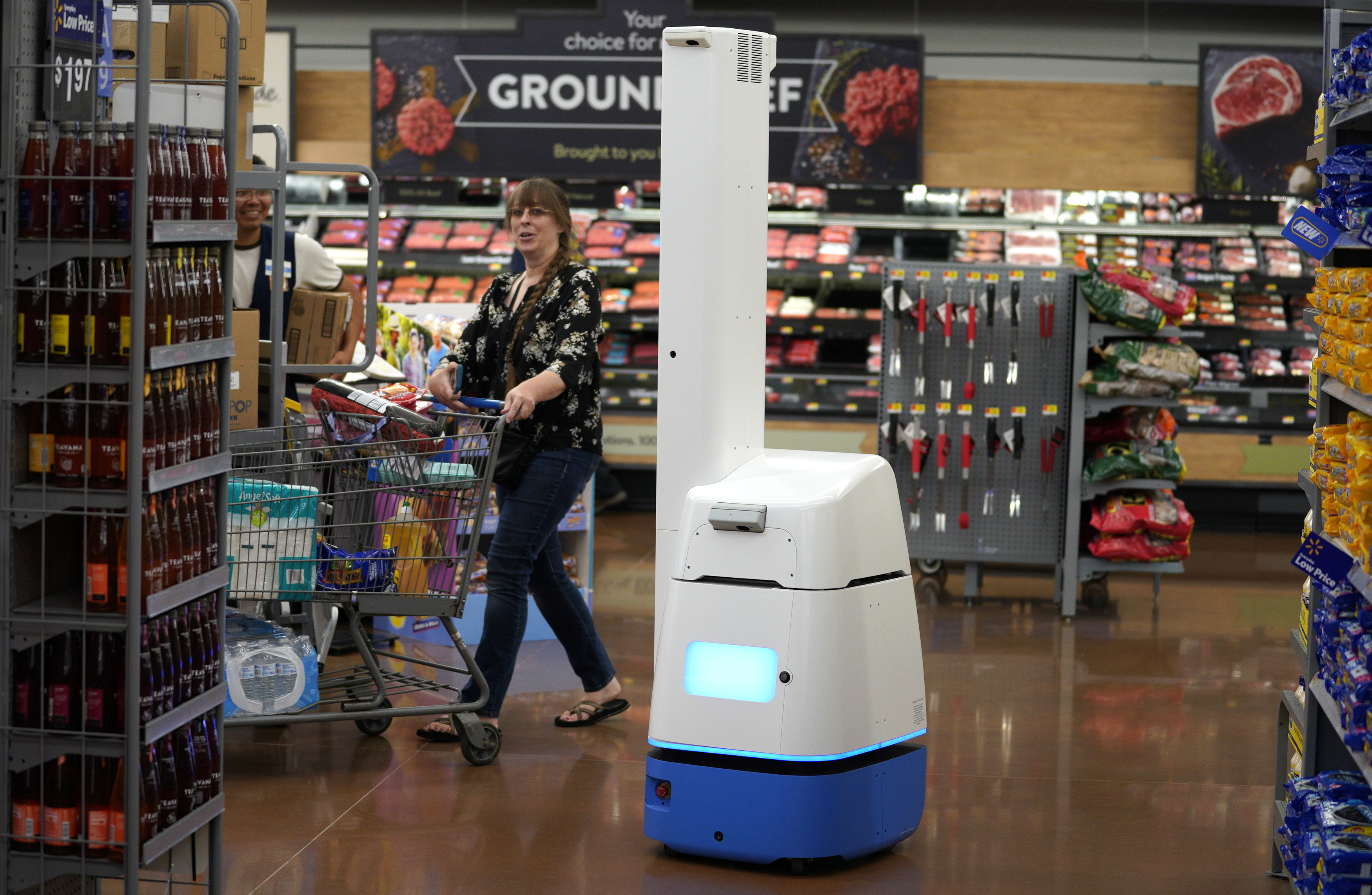 Robots store in shops