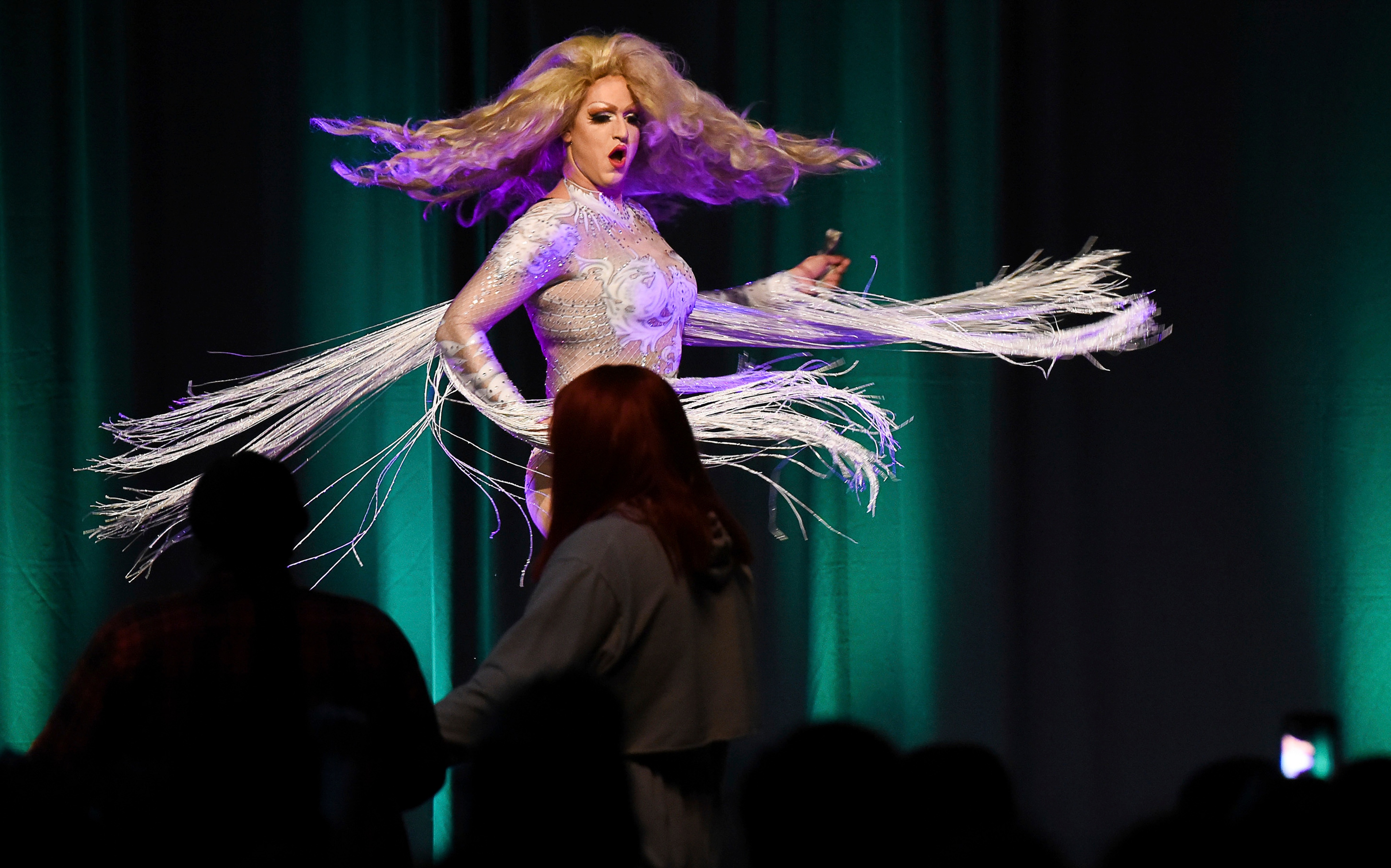 Drag show bans mirror 1800s laws against cross-dressing, experts say - Vimarsana News