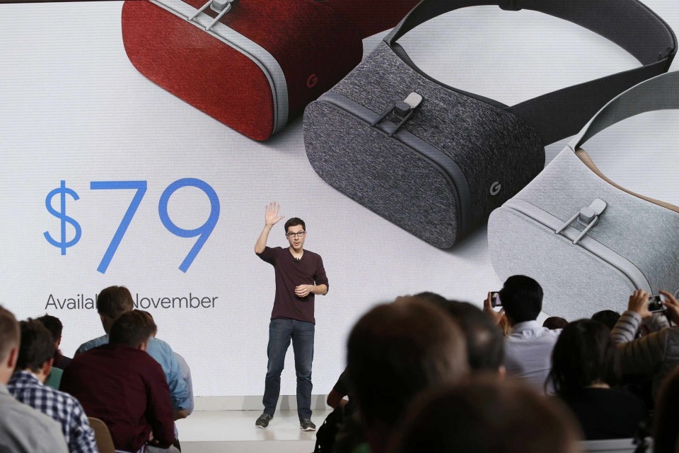 Google S Daydream Vr Headset Will Cost 79 The Washington Post