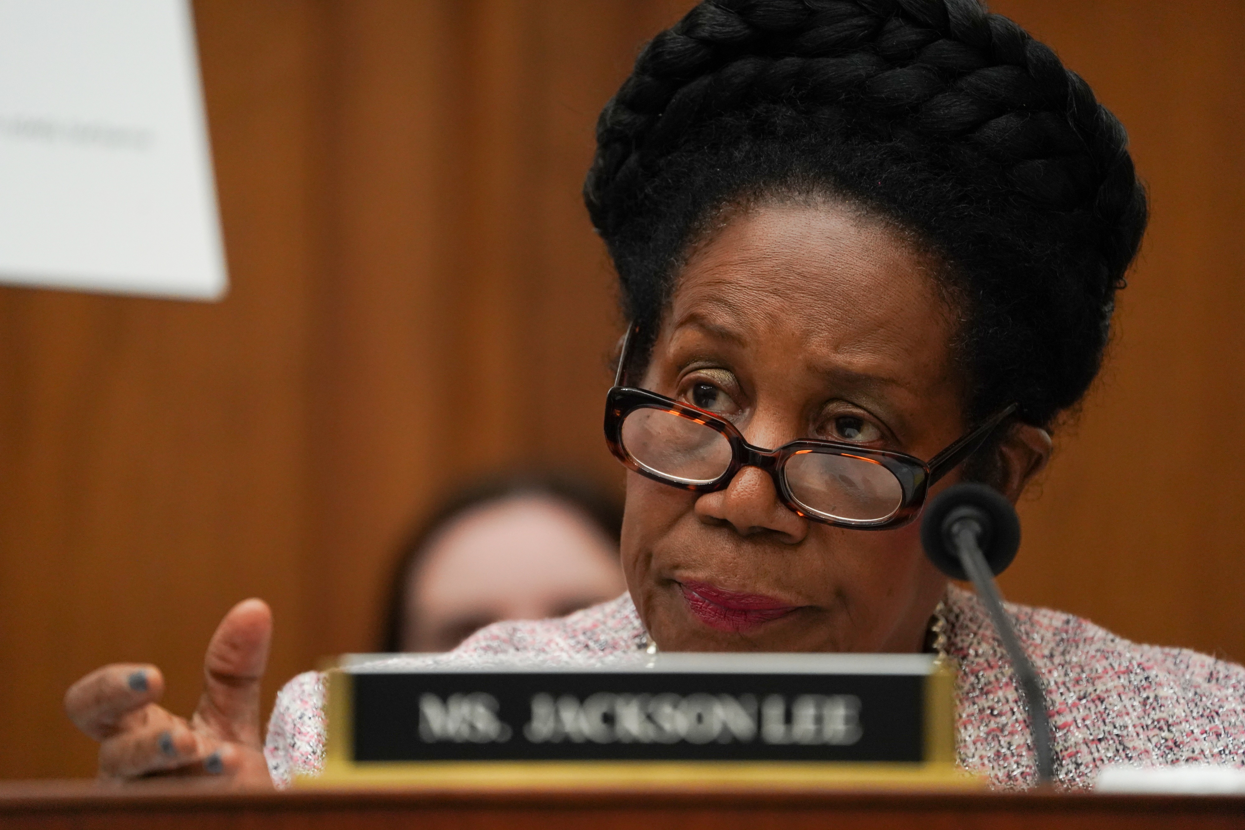 Houston-area Republican senator accused of posting ‘racist’ comment about Democrat who fled state – Houston Public Media