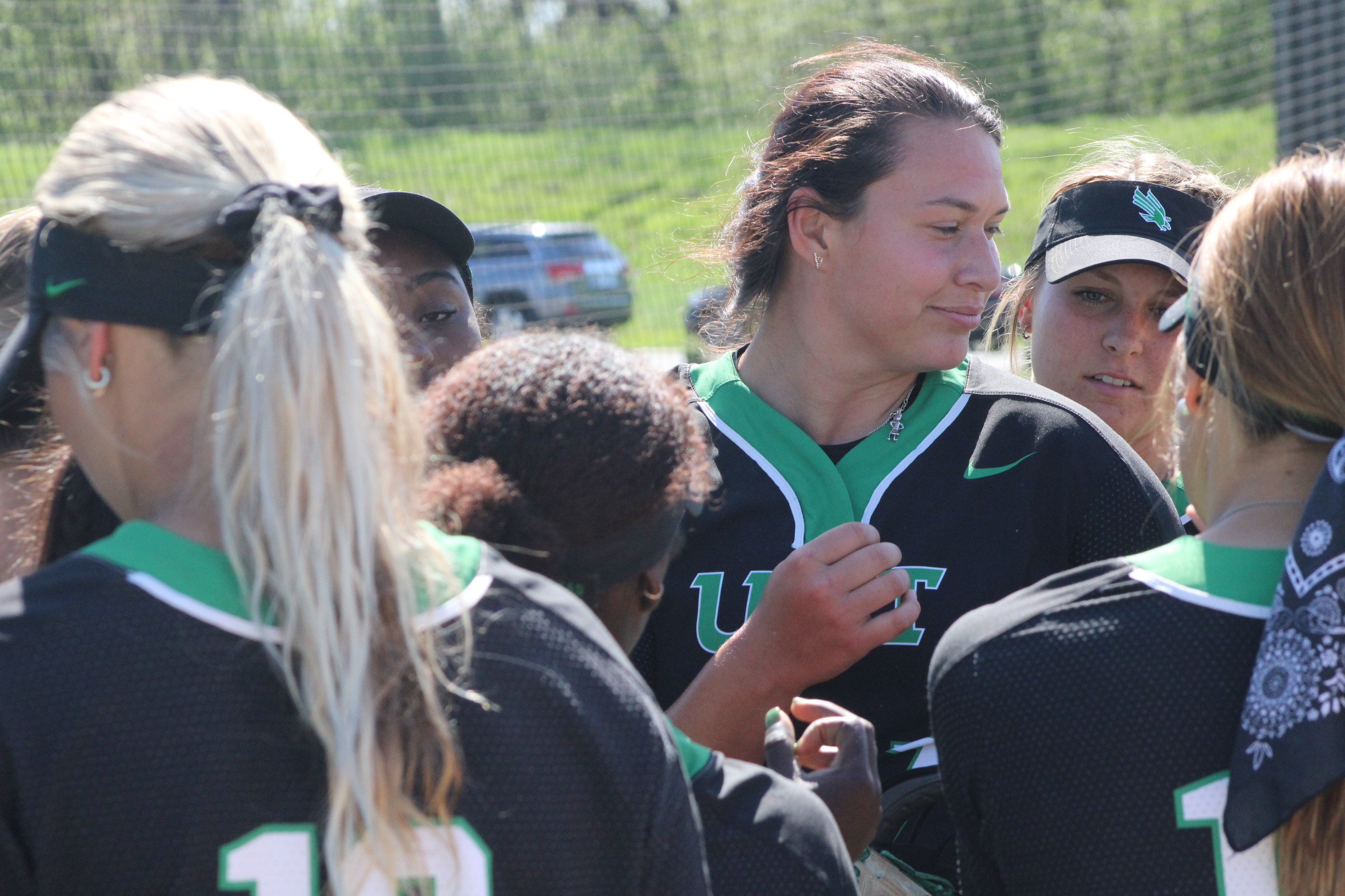 North Texas pitcher Hope Trautwein throws perfect game, striking out all 21  batters - The Washington Post