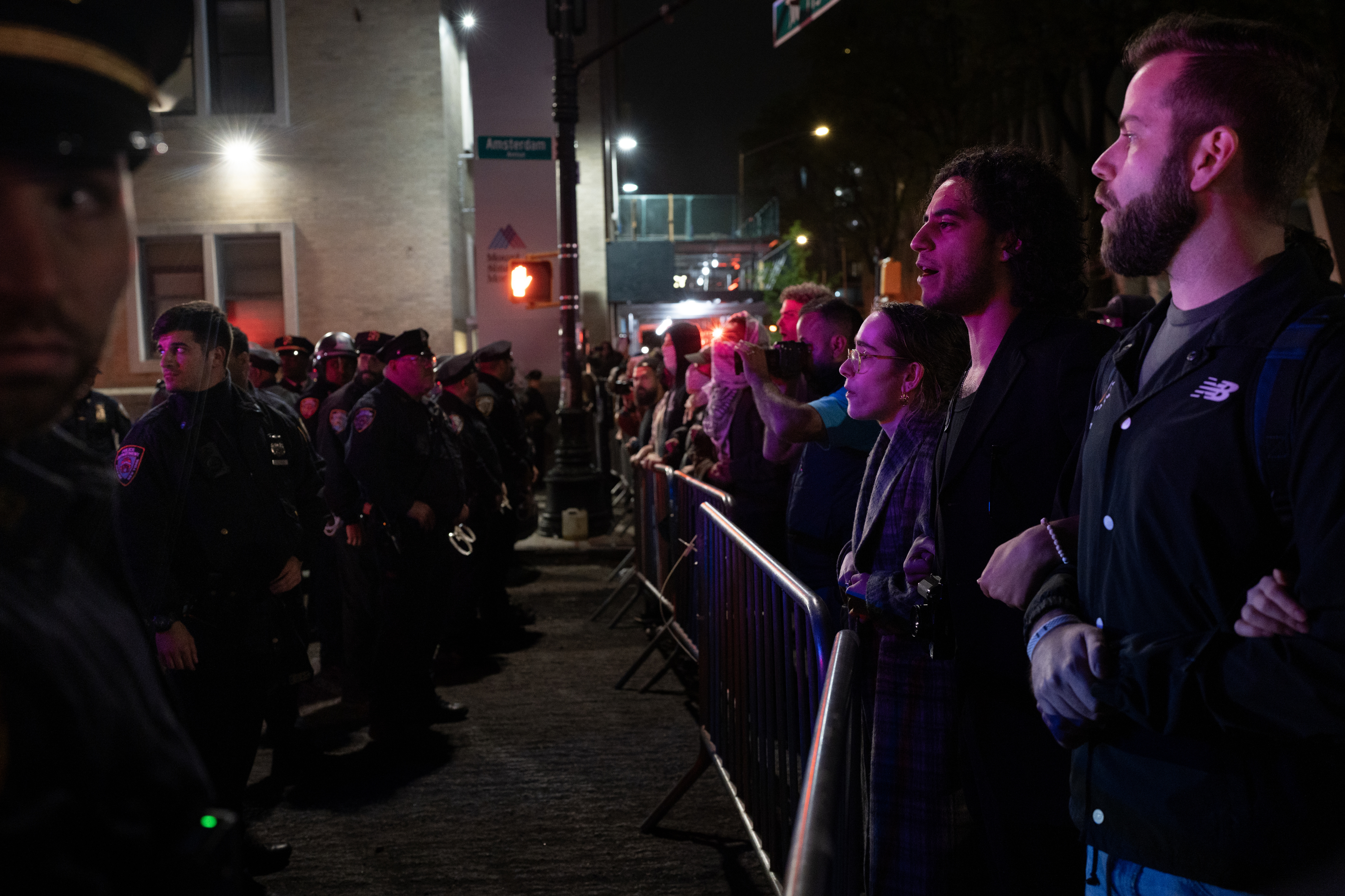 Business titans privately urged NYC mayor to use police on Columbia protesters, chats show - Vimarsana News