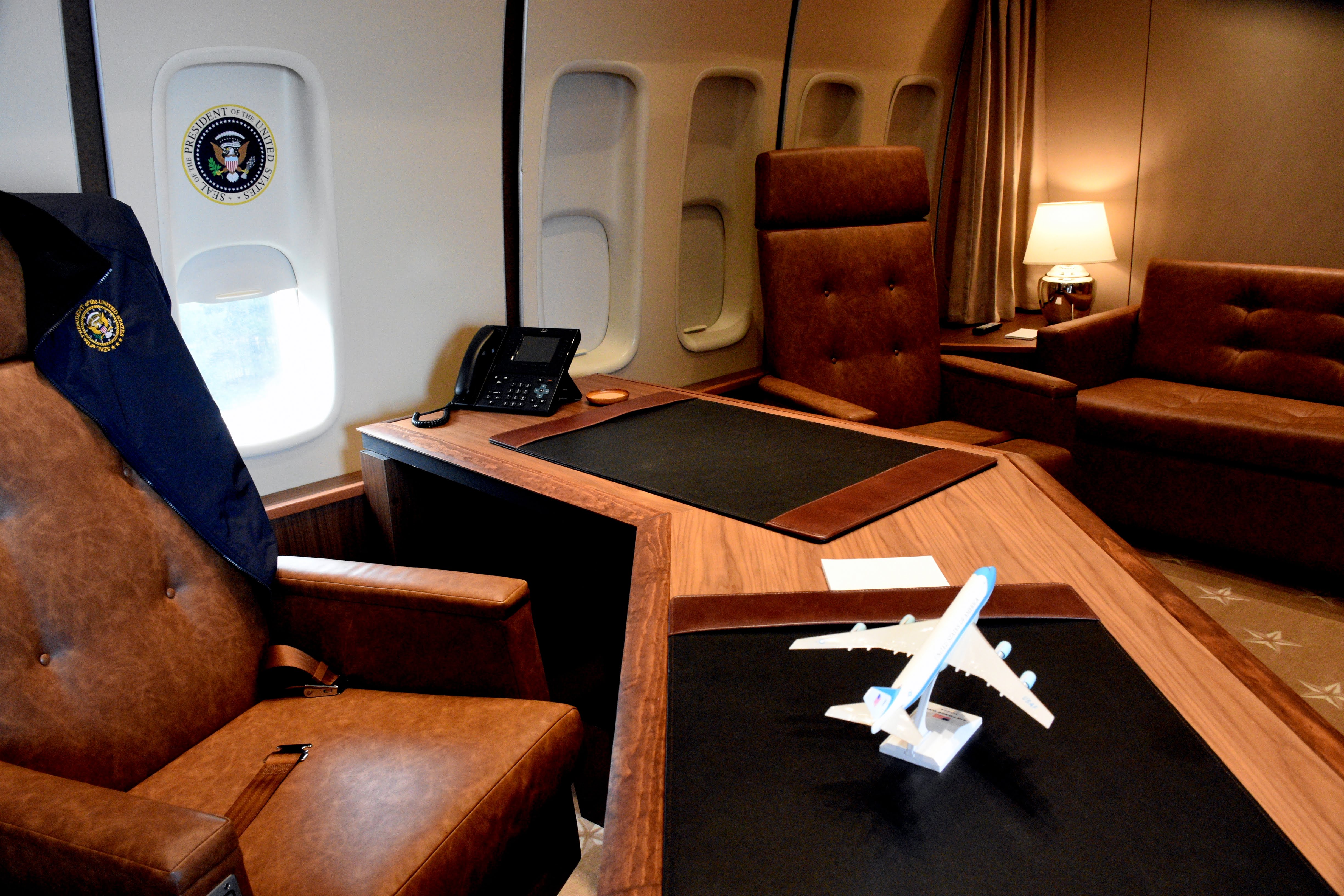 Inside Air Force One Inside Air Force One