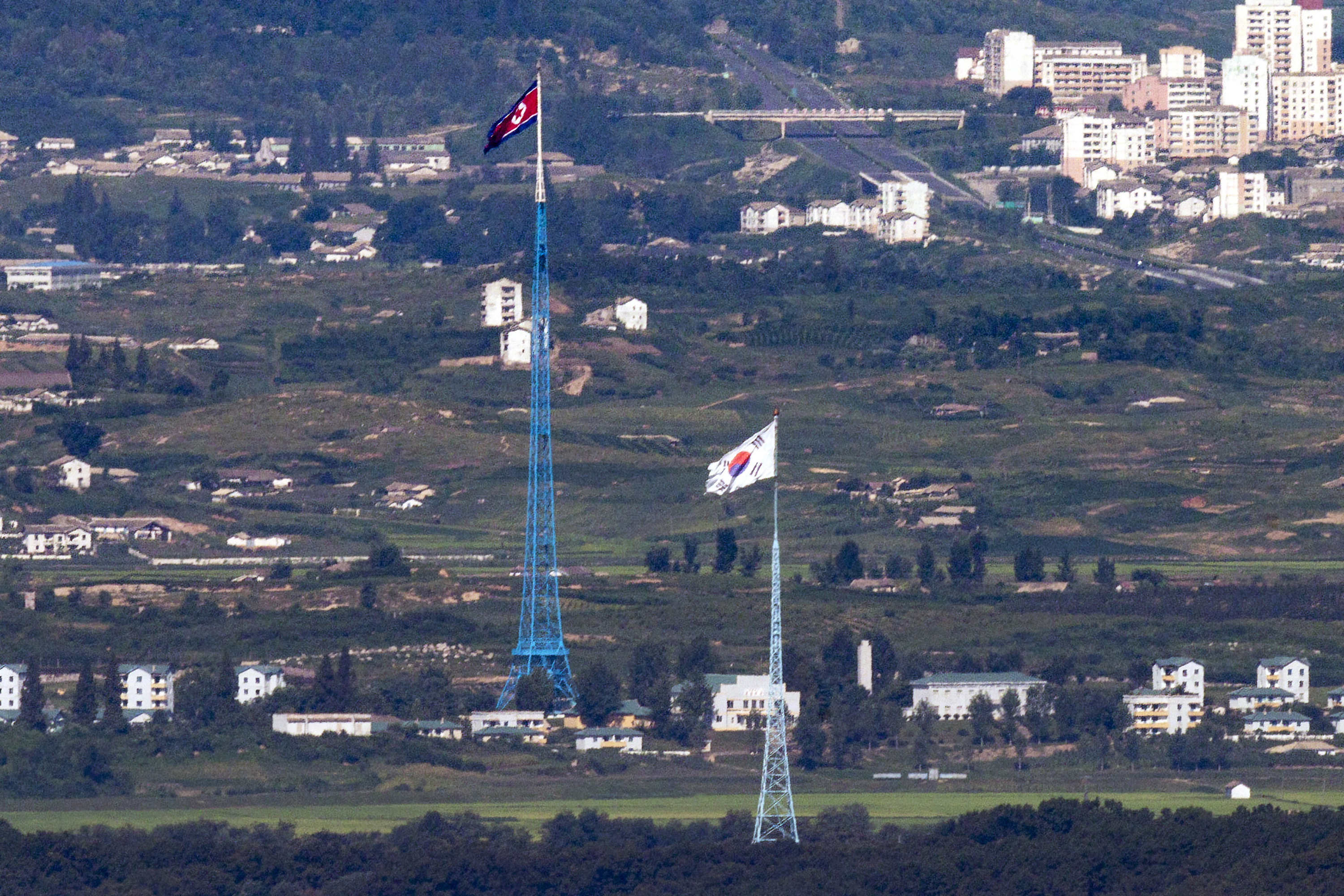 South Korea plans to launch its first military spy satellite on Nov. 30 - Vimarsana News