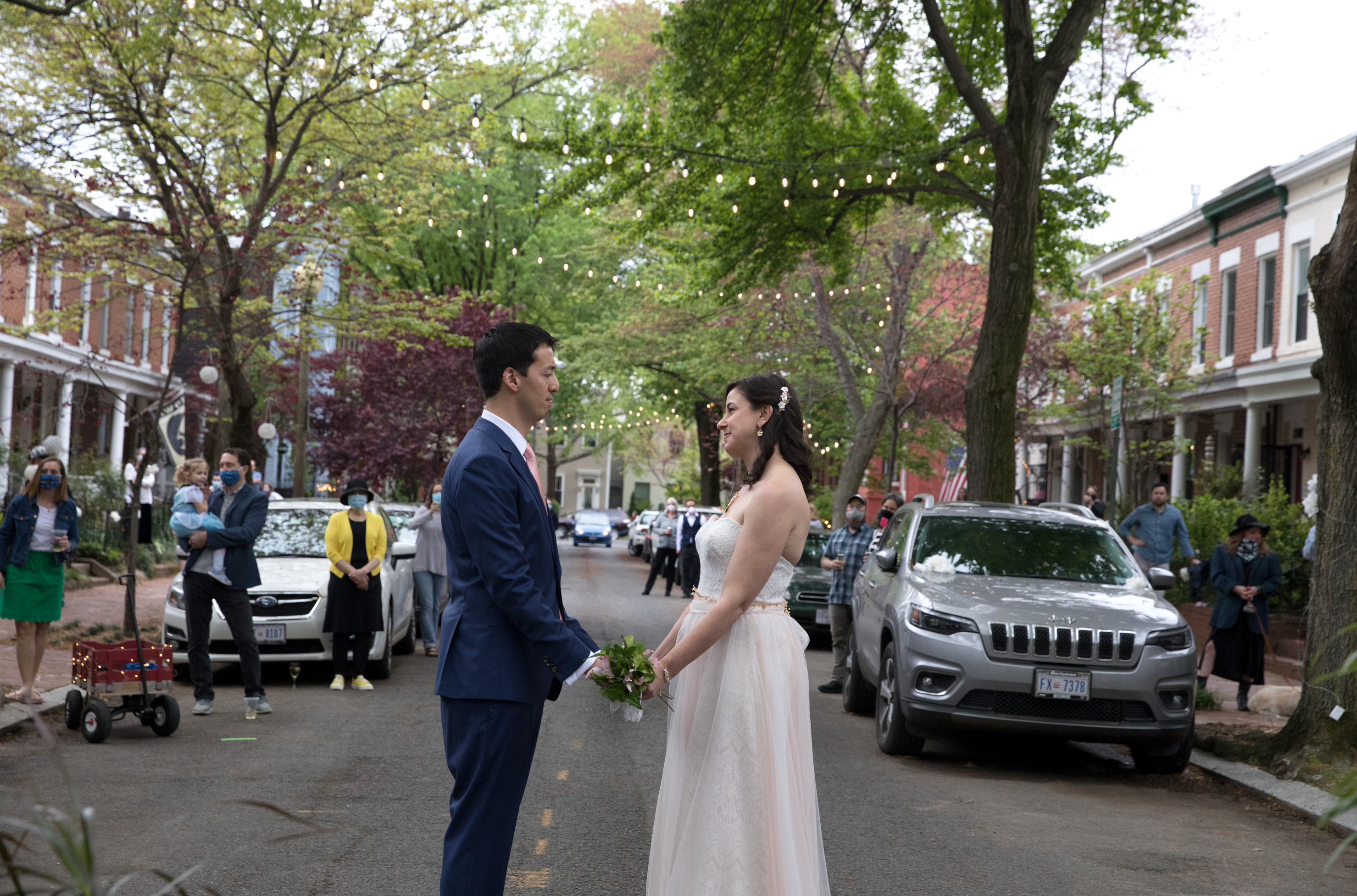 They Got Married In The Middle Of The Friendliest Street In Town And The Neighbors All Came To Help The Washington Post
