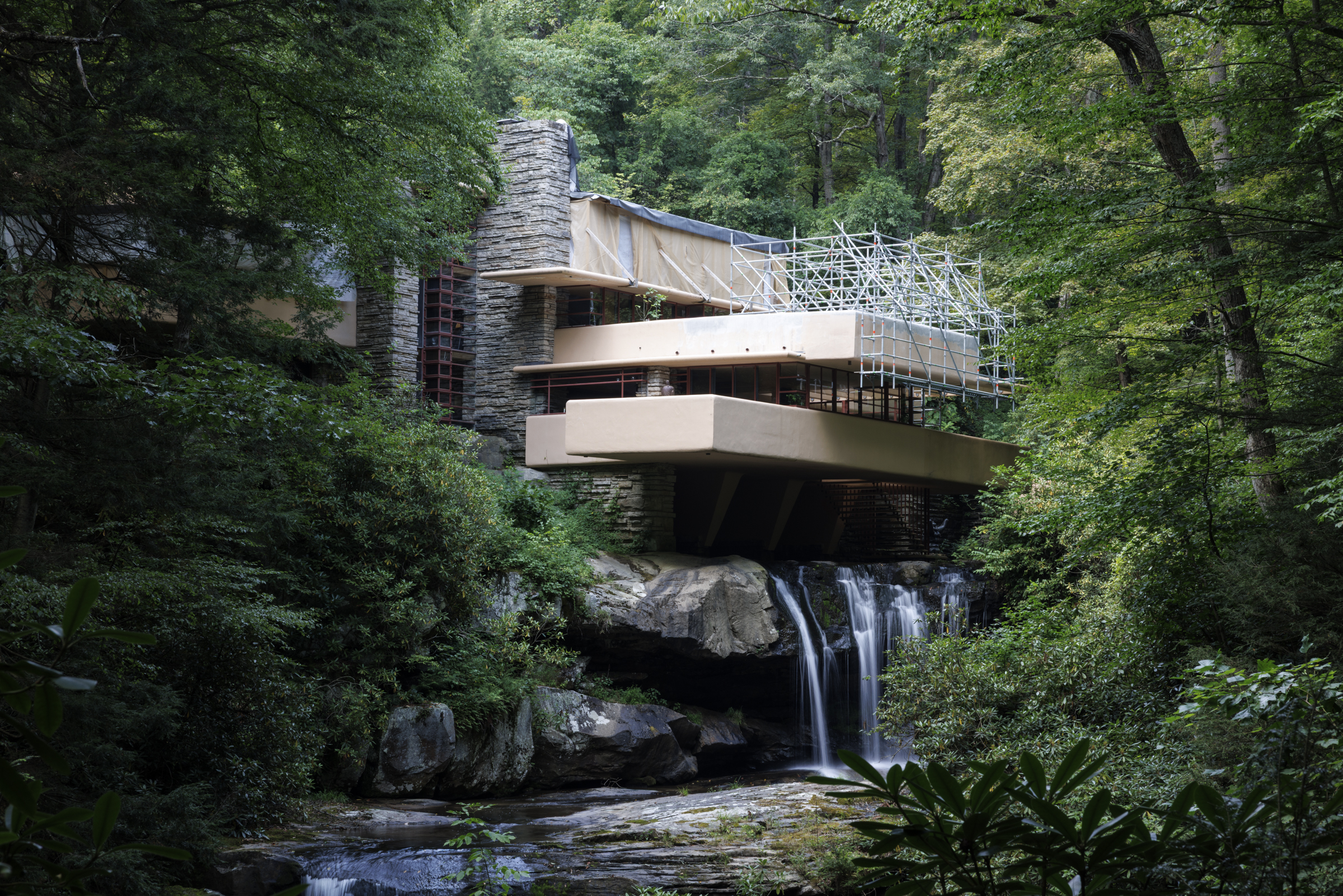 Frank Lloyd Wright's masterpiece gets restored - The