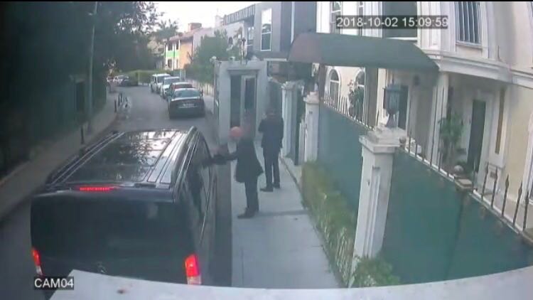 Saudis are said to have lain in wait for Jamal Khashoggi