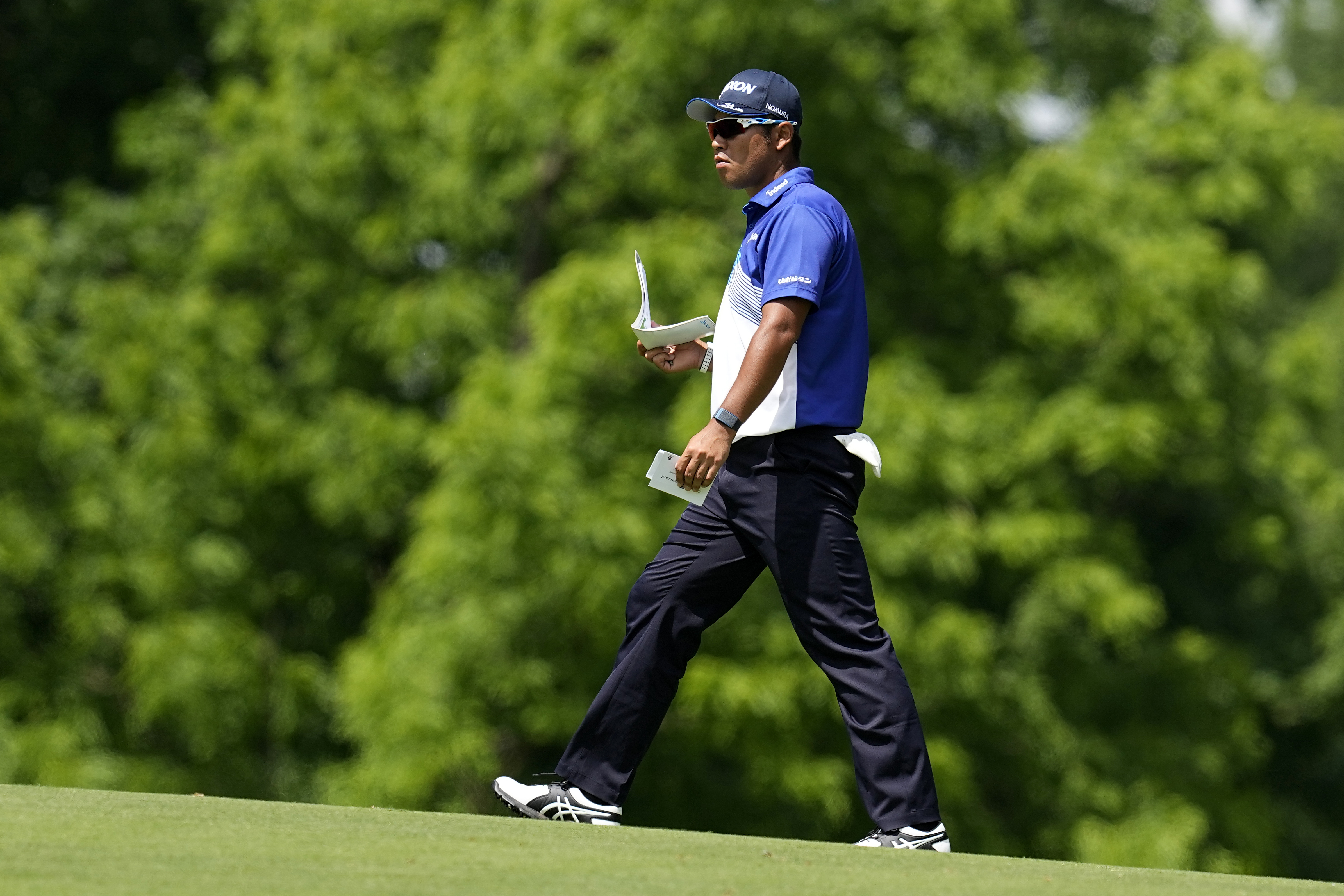 APHideki Matsuyama disqualified from the