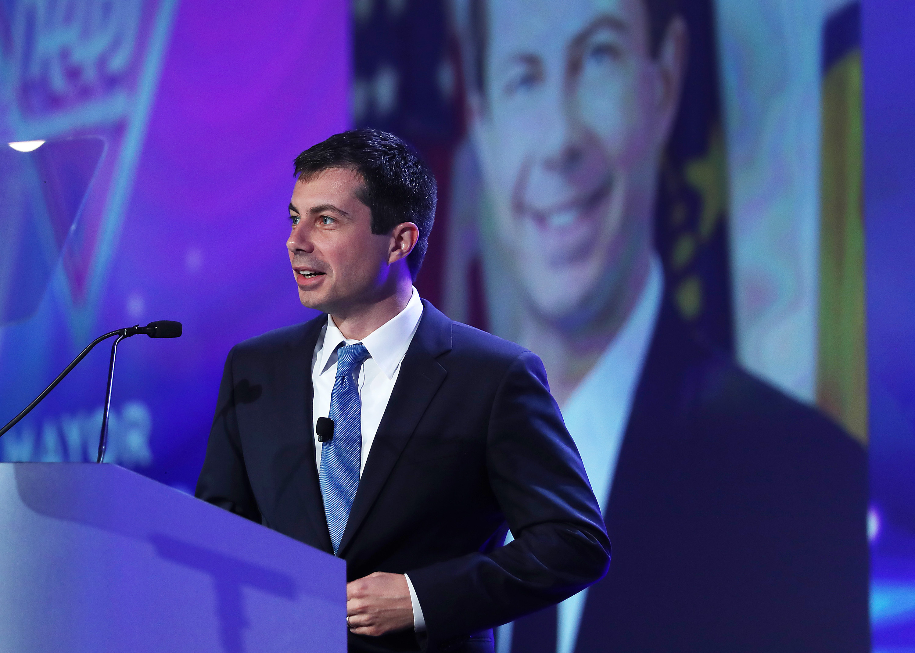 Faith No More Tour 2020 Pete Buttigieg hires the first faith outreach director of the 2020 Faith No More Tour 2020 Pete Buttigieg hires the first faith outreach director of the 2020