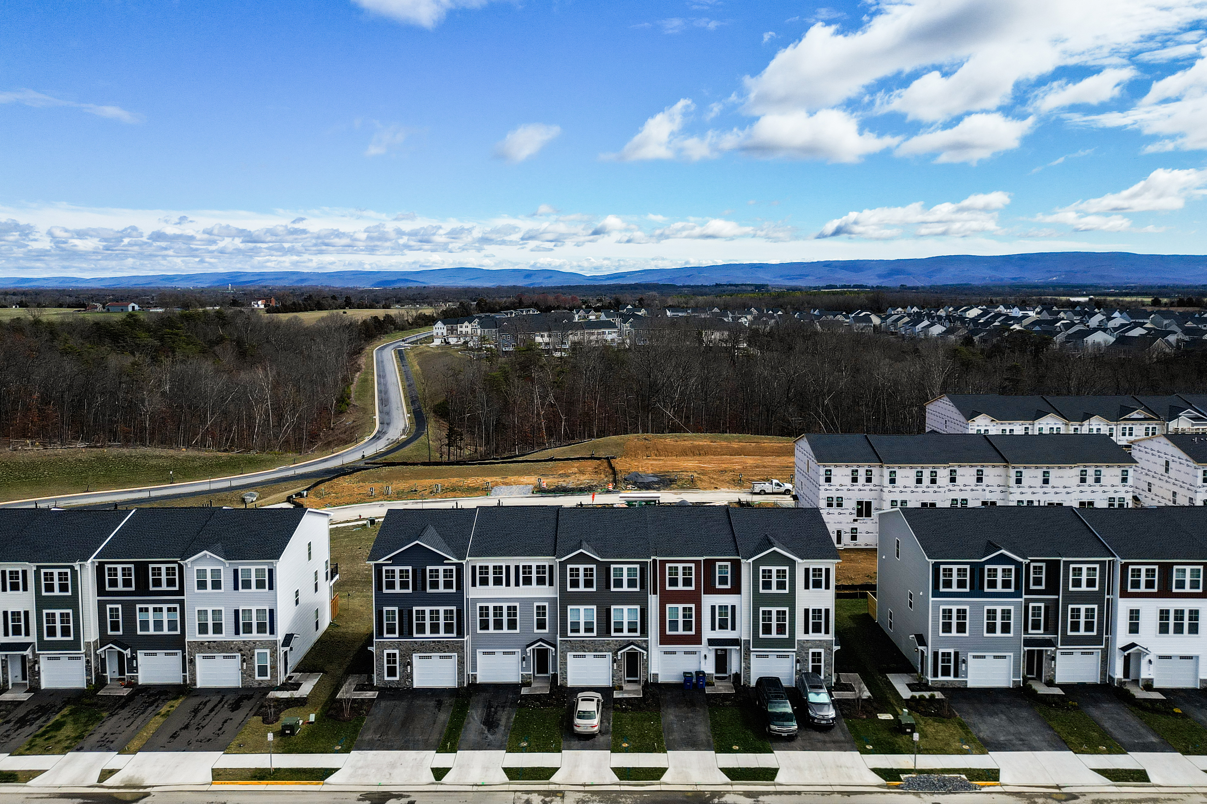New homes are getting smaller and cheaper to win first-time homebuyers - Vimarsana News