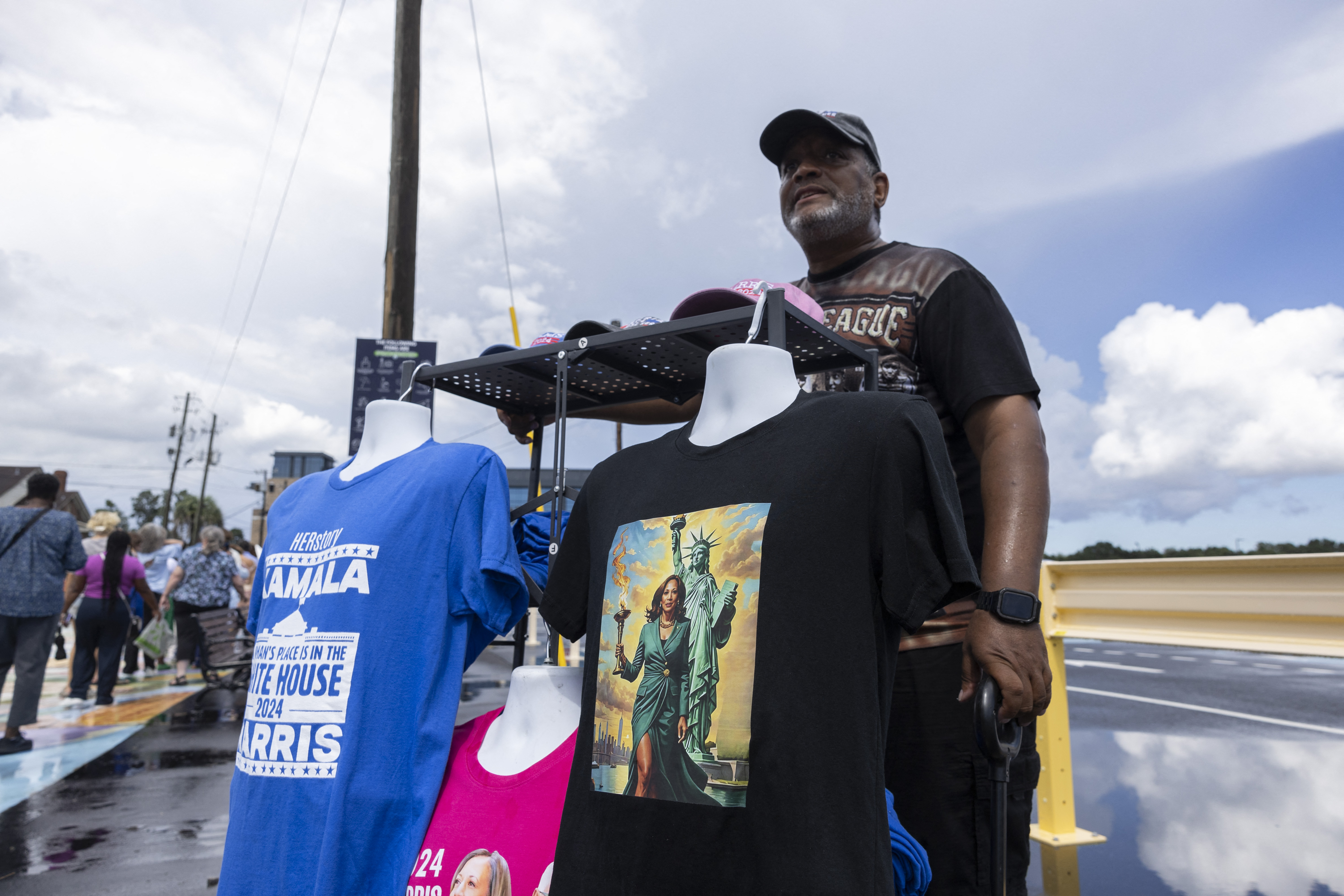 Let's Go Brandon Joe Biden Funny Humor T Shirt FJB Trump 2024 Political Shirts – – Italia Associazione Psicologia Aviazione - Foto 11