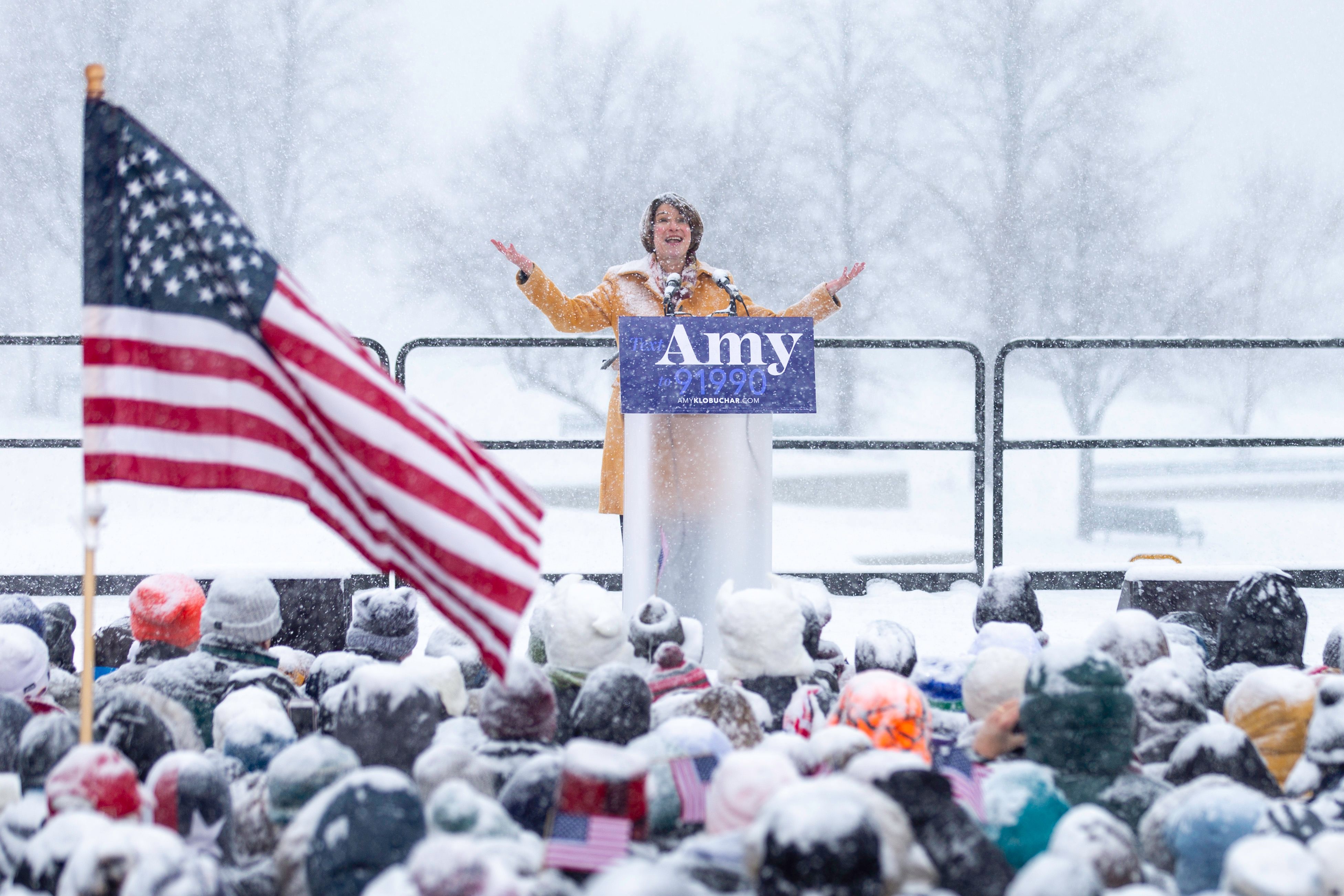 Amy Klobuchar launches her 2020 bid with a Wisconsin dig at Hillary Clinton