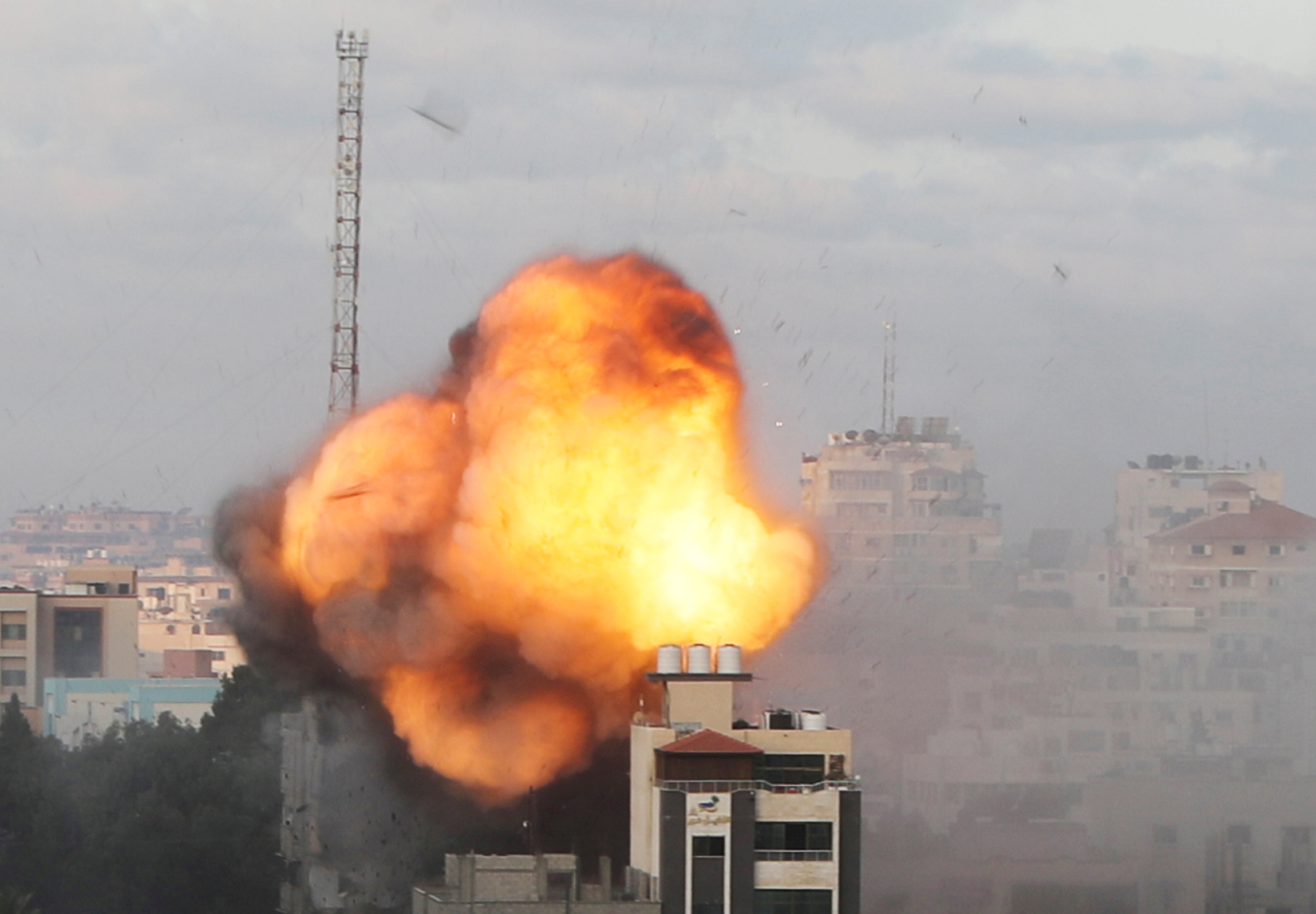 Israel Says It Will Step Up Strikes On Hamas Tunnels Despite Cease Fire Calls As Clashes Erupt In The West Bank The Washington Post